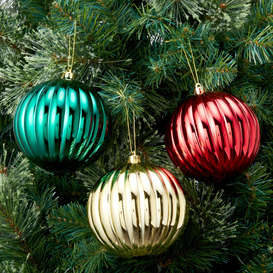 6 8 Pack 12cm Traditional Baubles, 6 of 7