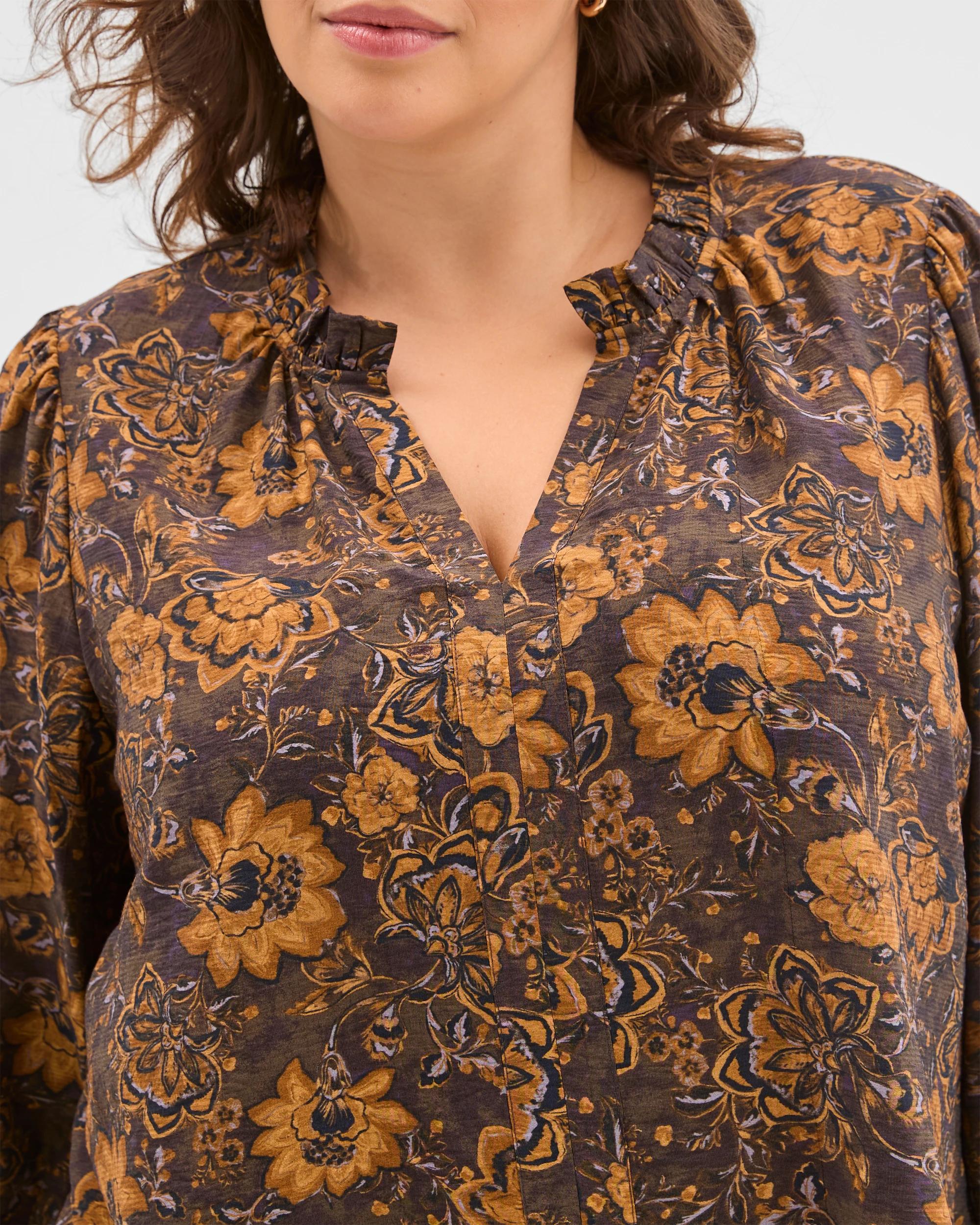 5 Target Curve Plus Size Long Sleeve Print Gathered Blouse BLACK COFFEE, 5 of 6