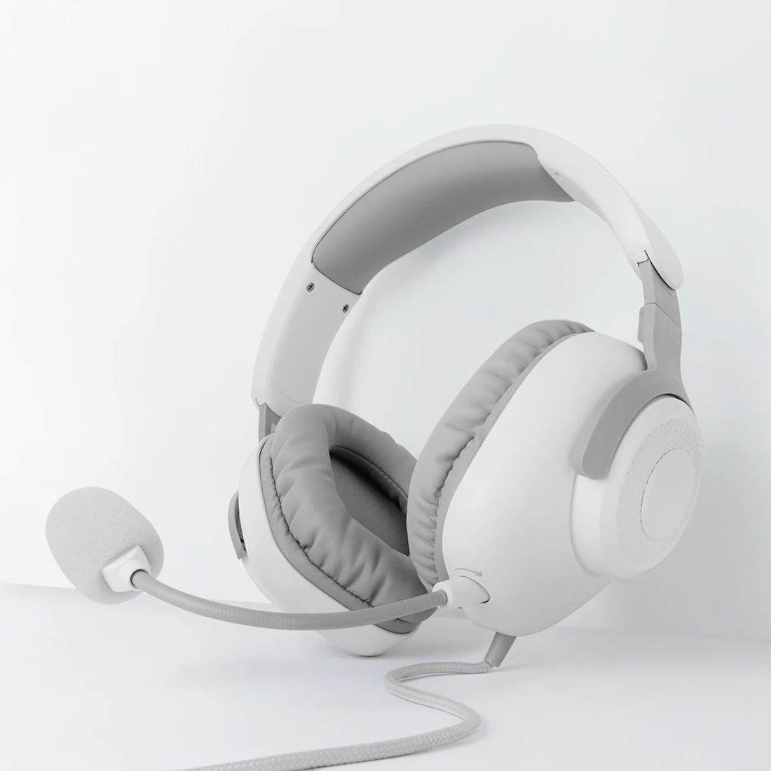 1 Wired Gaming Headset, 1 of 10