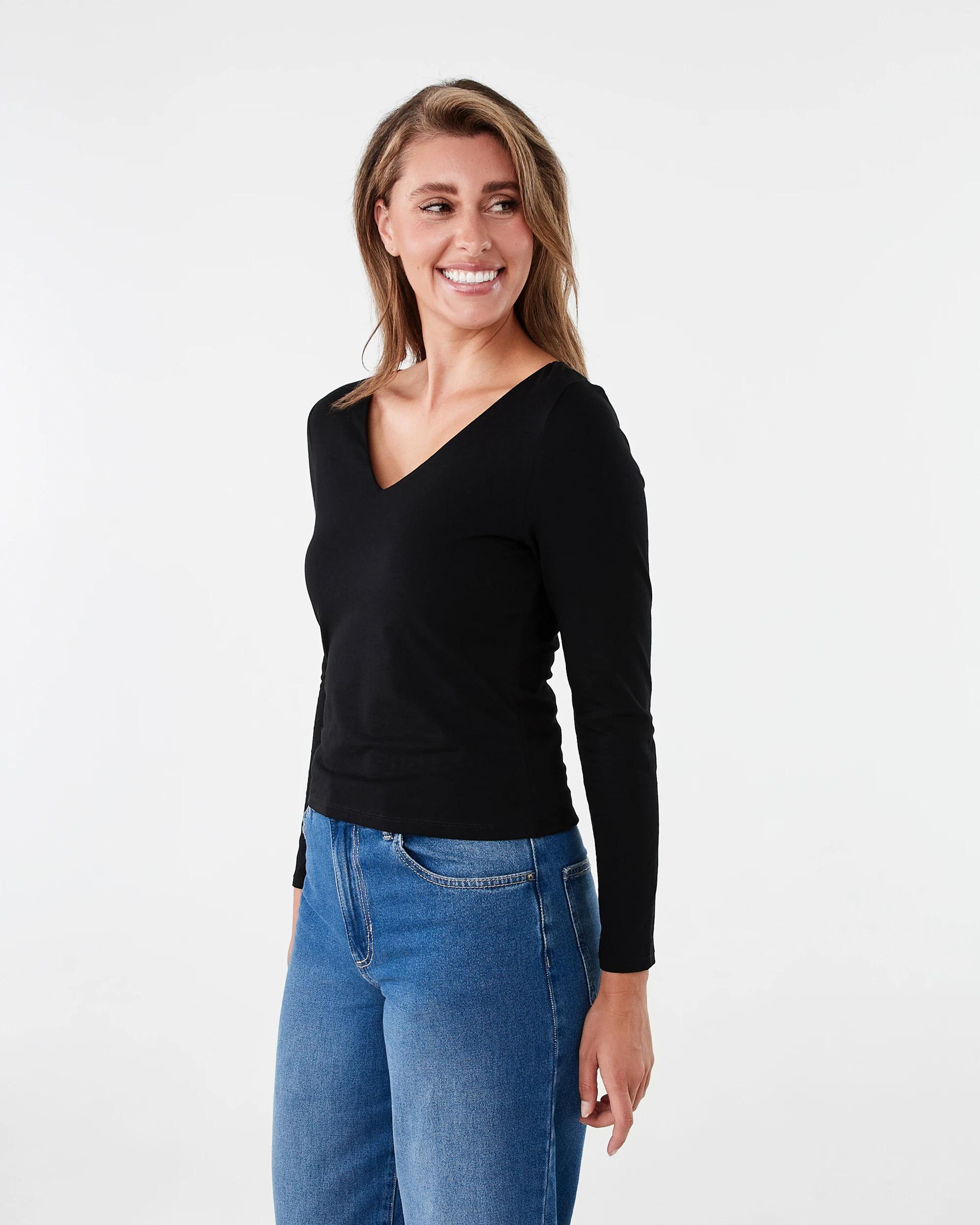 2 Long Sleeve V-Neck Top Black, 2 of 5