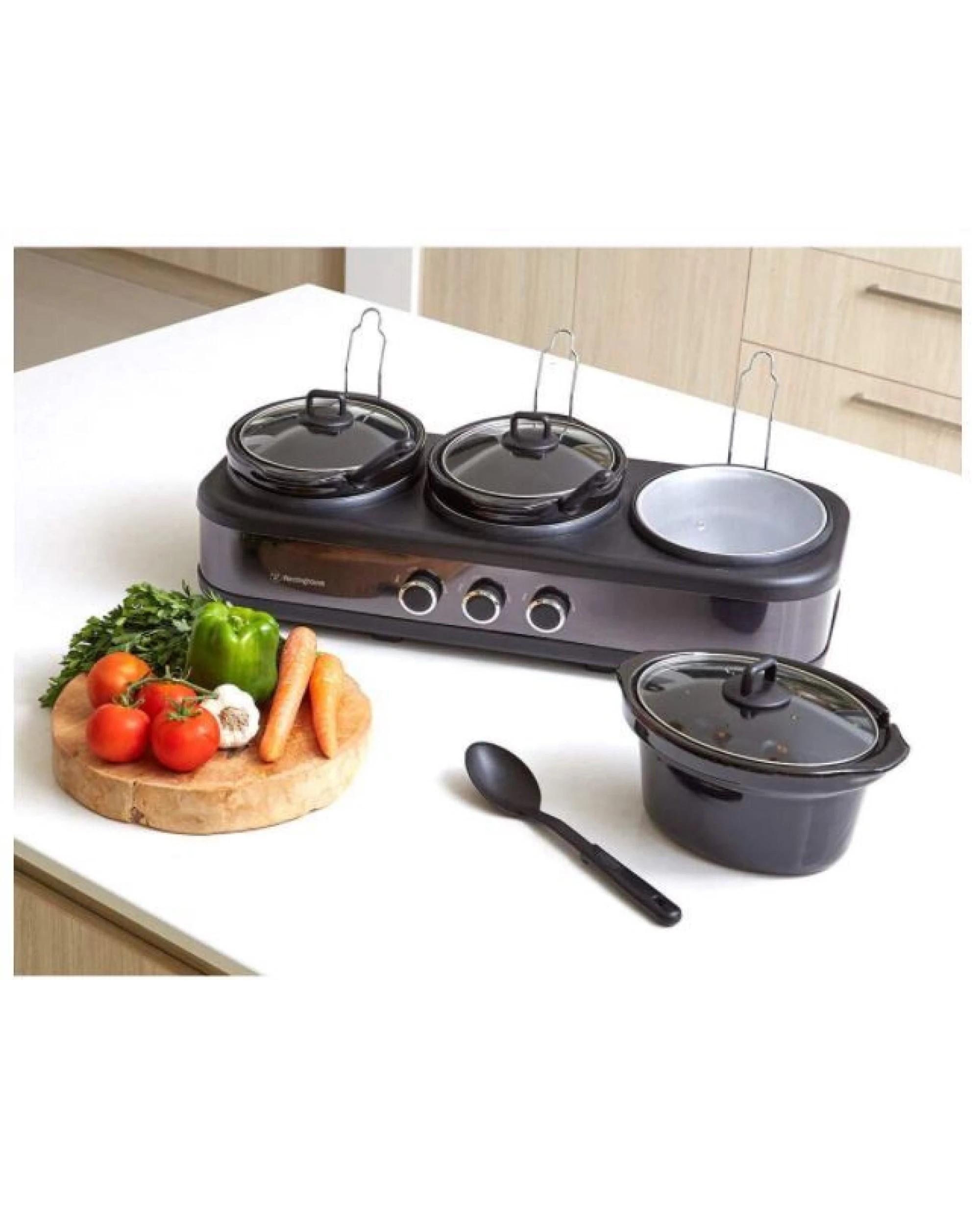 7 Westinghouse Slow Cooker with 3 x 2.5L Stainless Steel Pots, Lid, and Spoon, 7 of 8