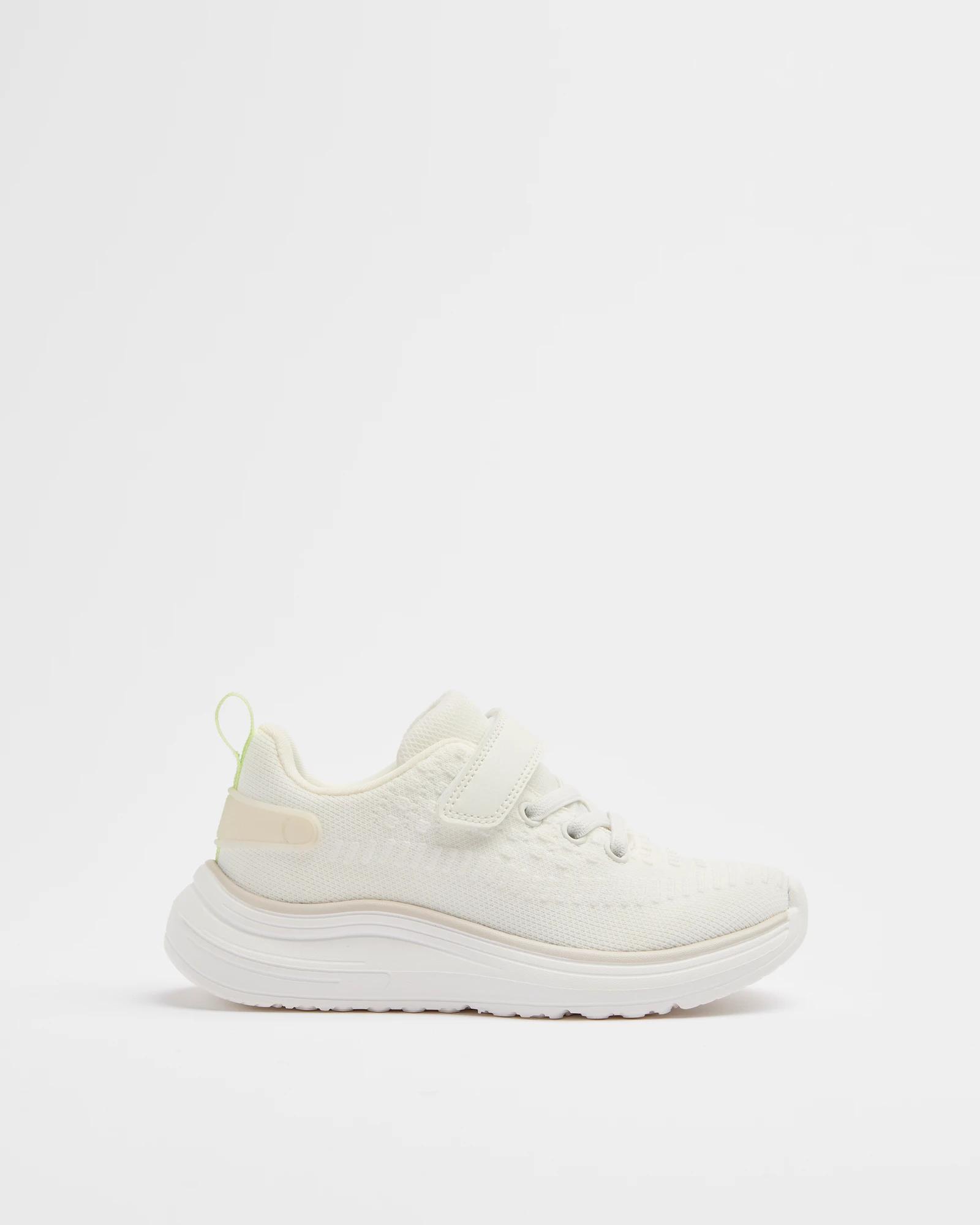 1 Target Girls Junior Self-fastening Sneaker - Solan WHITE, 1 of 2