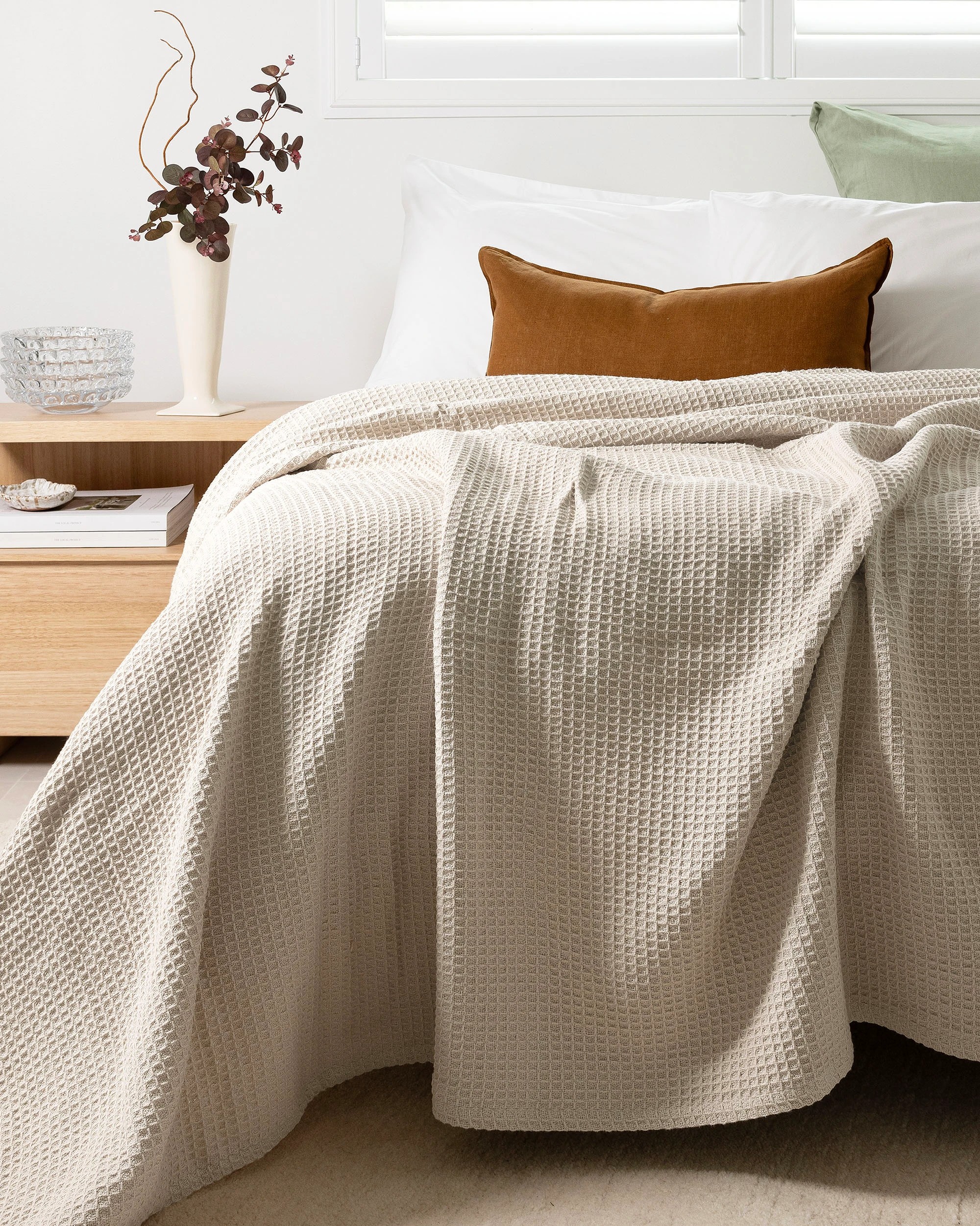 1 Bambury Cotton Waffle Weave Lightweight Blanket  Pebble - Single Bed - Natural, 1 of 3