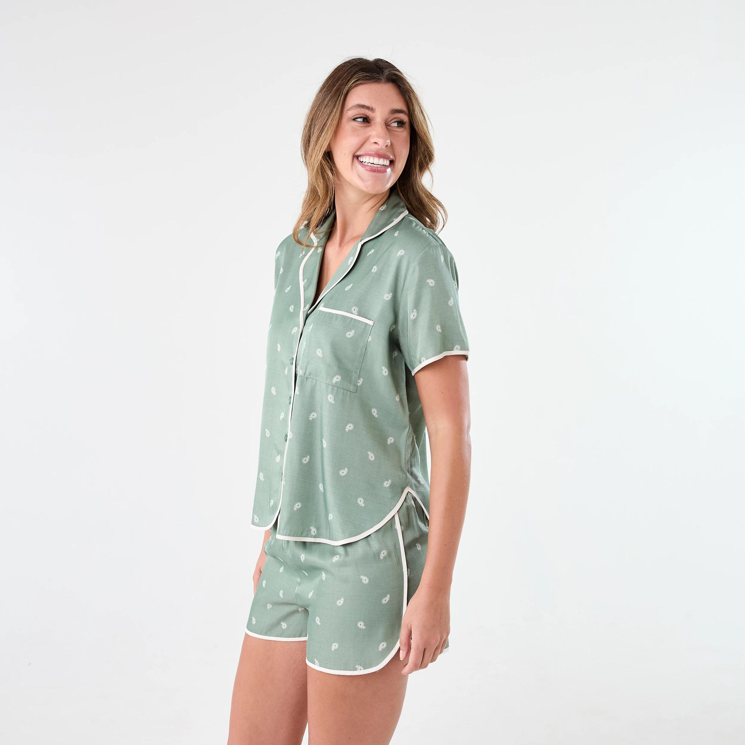 2 Short Sleeve Top and Shorts Matte Satin Pyjama Set Ditsy Pais, 2 of 9