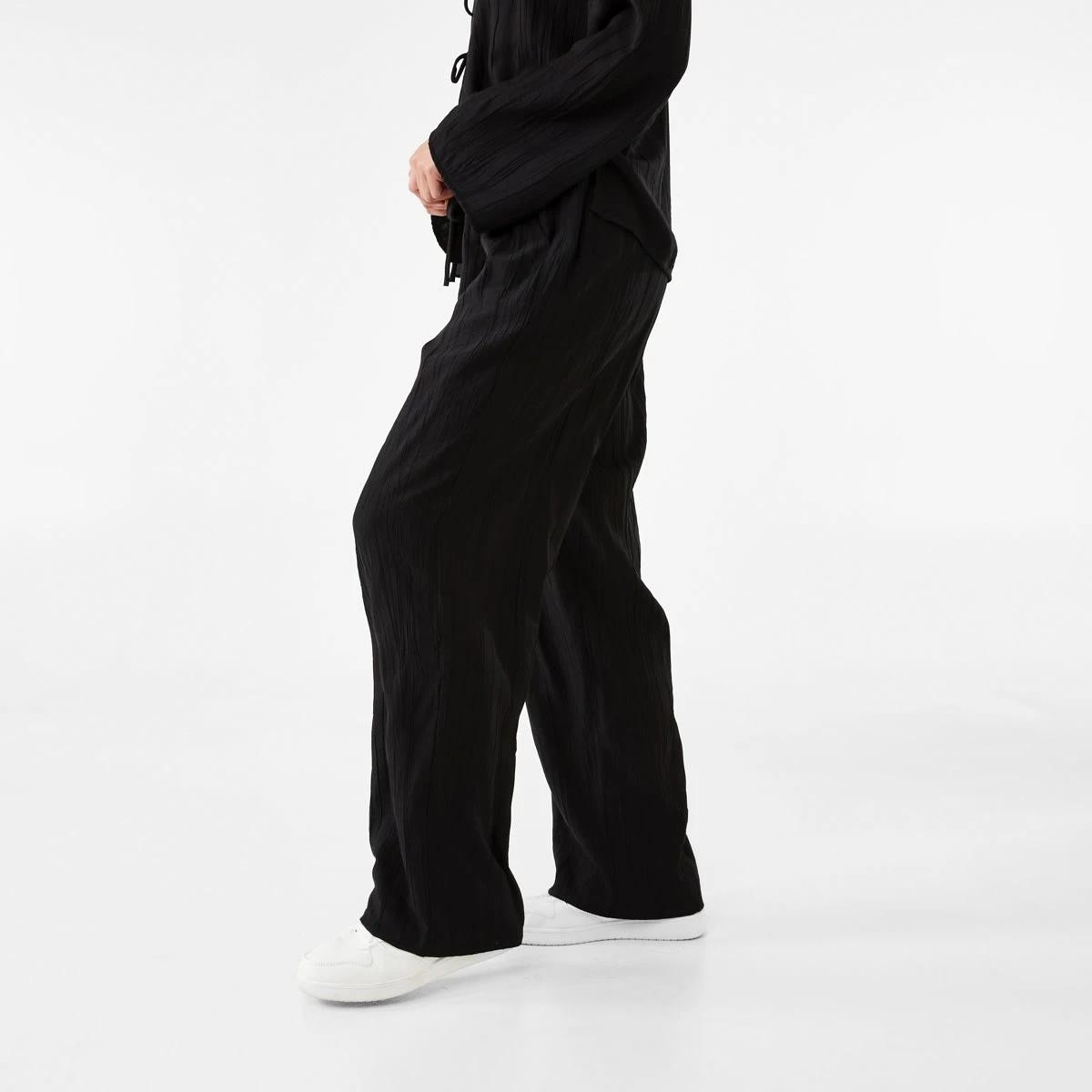 2 Textured Pants Black, 2 of 5