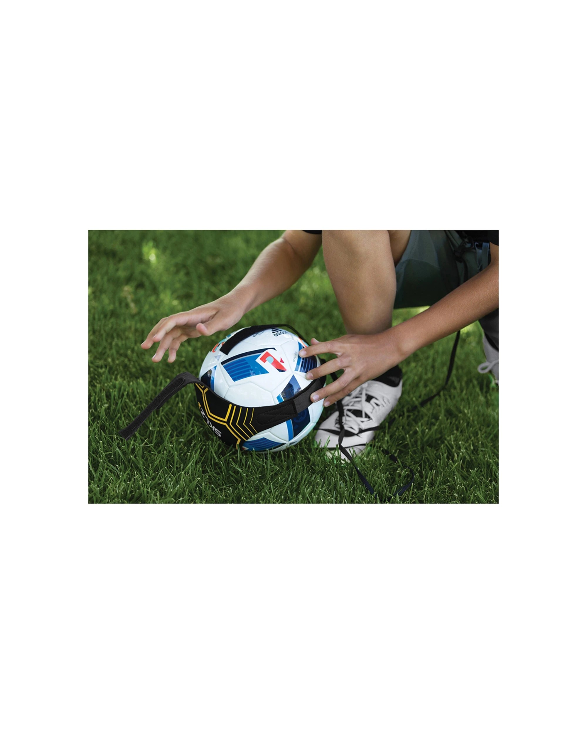 3 Sklz Star Kick Soccer Ball Glove Adjustable Neoprene Fits Size 3 4 5 Balls - Black, 3 of 4