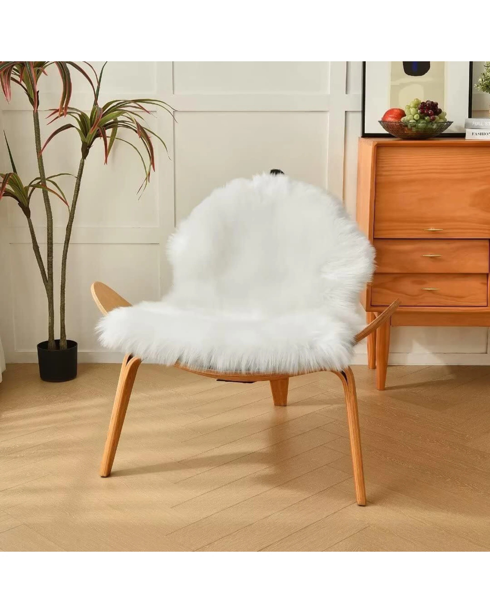3 BR Home Genuine Sheepskin Wool Rug in White Large, 3 of 8