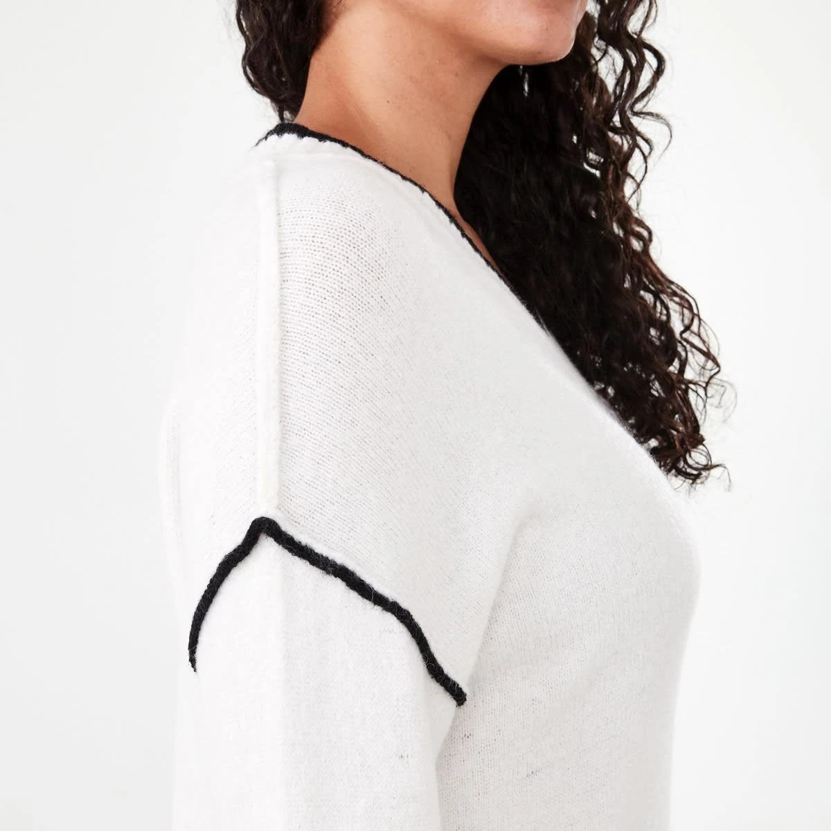 6 Long Sleeve V-Neck Sweater Mini Dress Ecru, 6 of 8