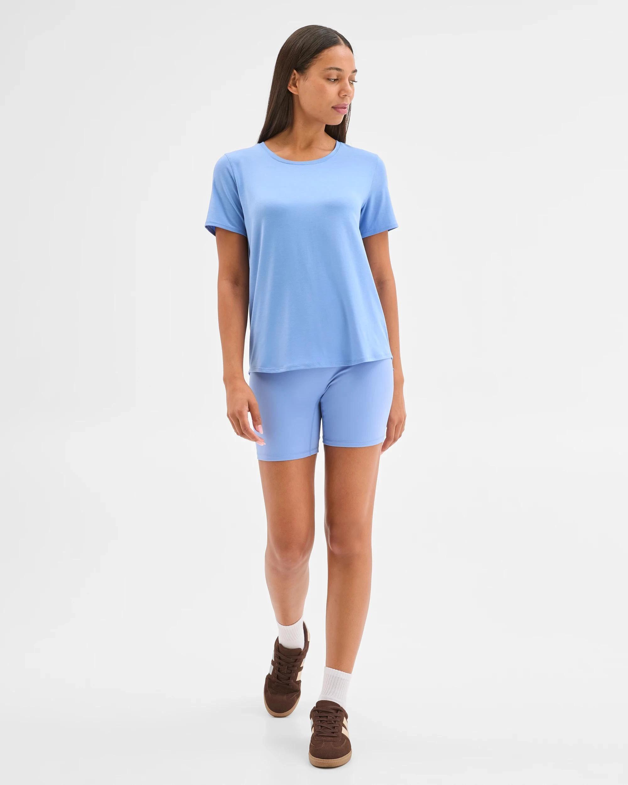 2 Target Studio Soft Yoga Bike Shorts SKY, 2 of 7