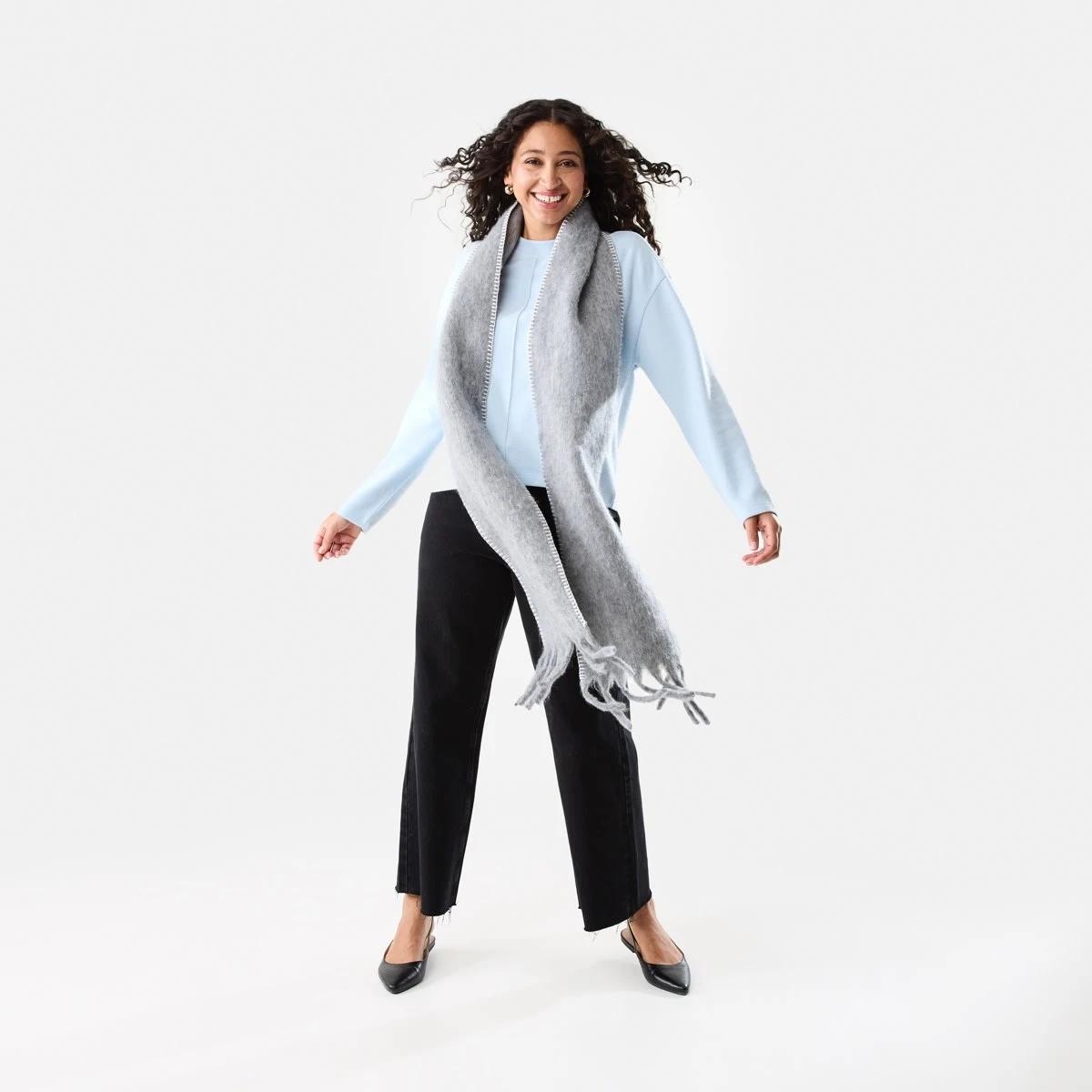 7 Long Sleeve Brushed Seam Detail Top Blu Skyway, 7 of 8