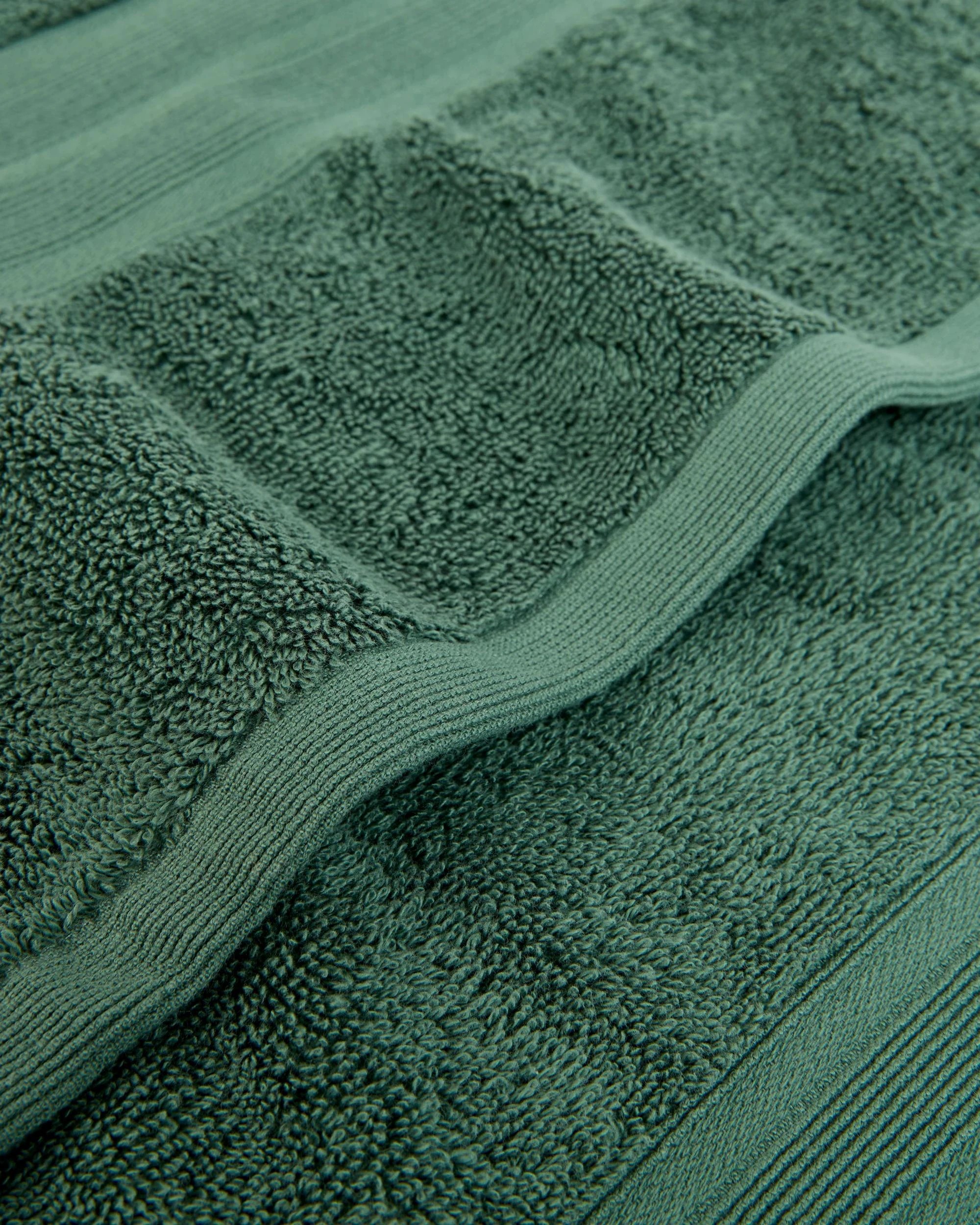 2 Grandeur Australian Cotton Bath Towel - Green, 2 of 2