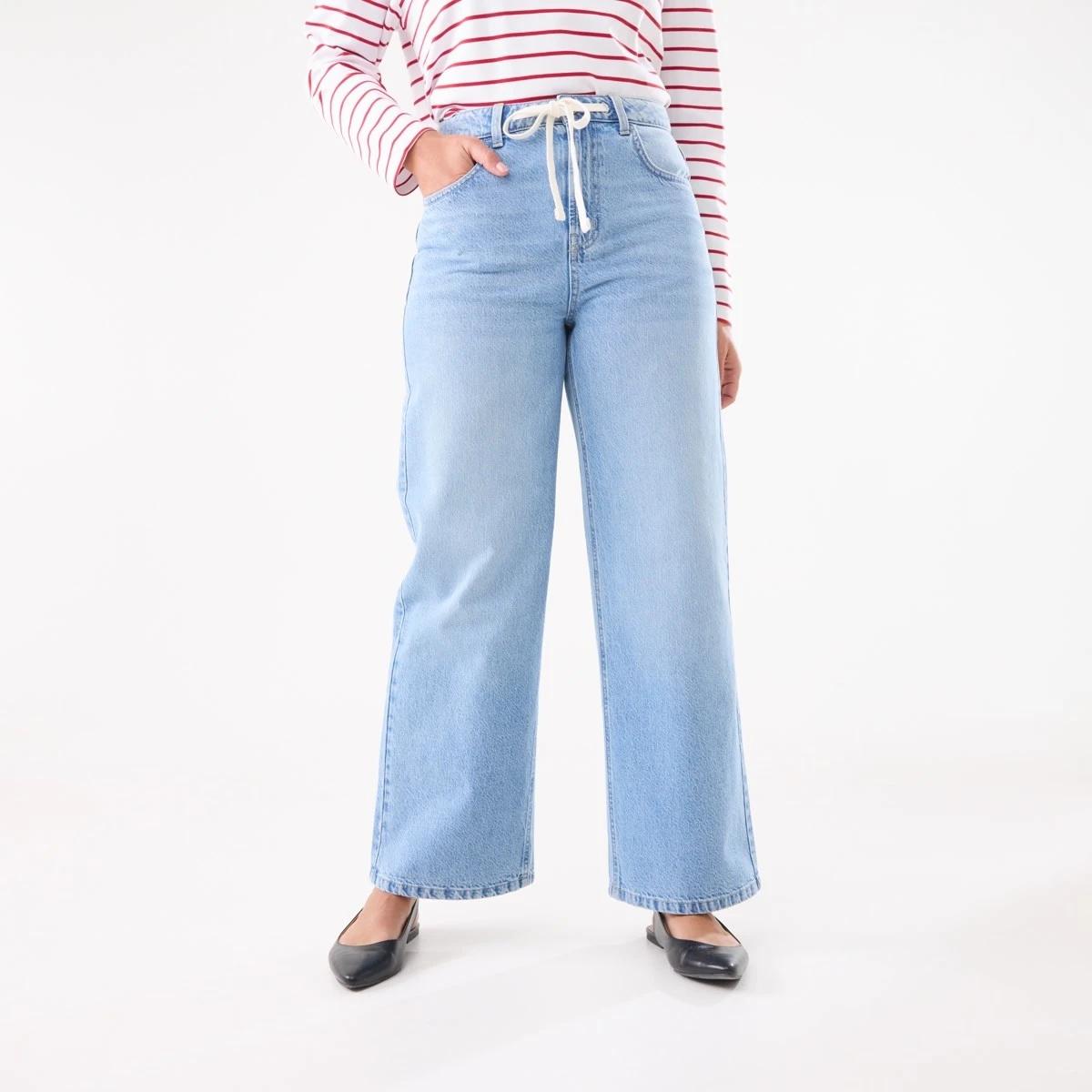 1 Wide Tie Waist Jeans Light Wash, 1 of 7