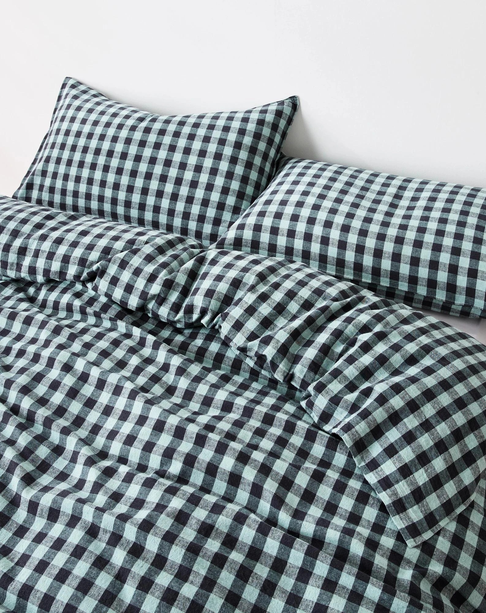 2 Target Darby Gingham Linen/Cotton Quilt Cover Set - King Bed - Green, 2 of 3