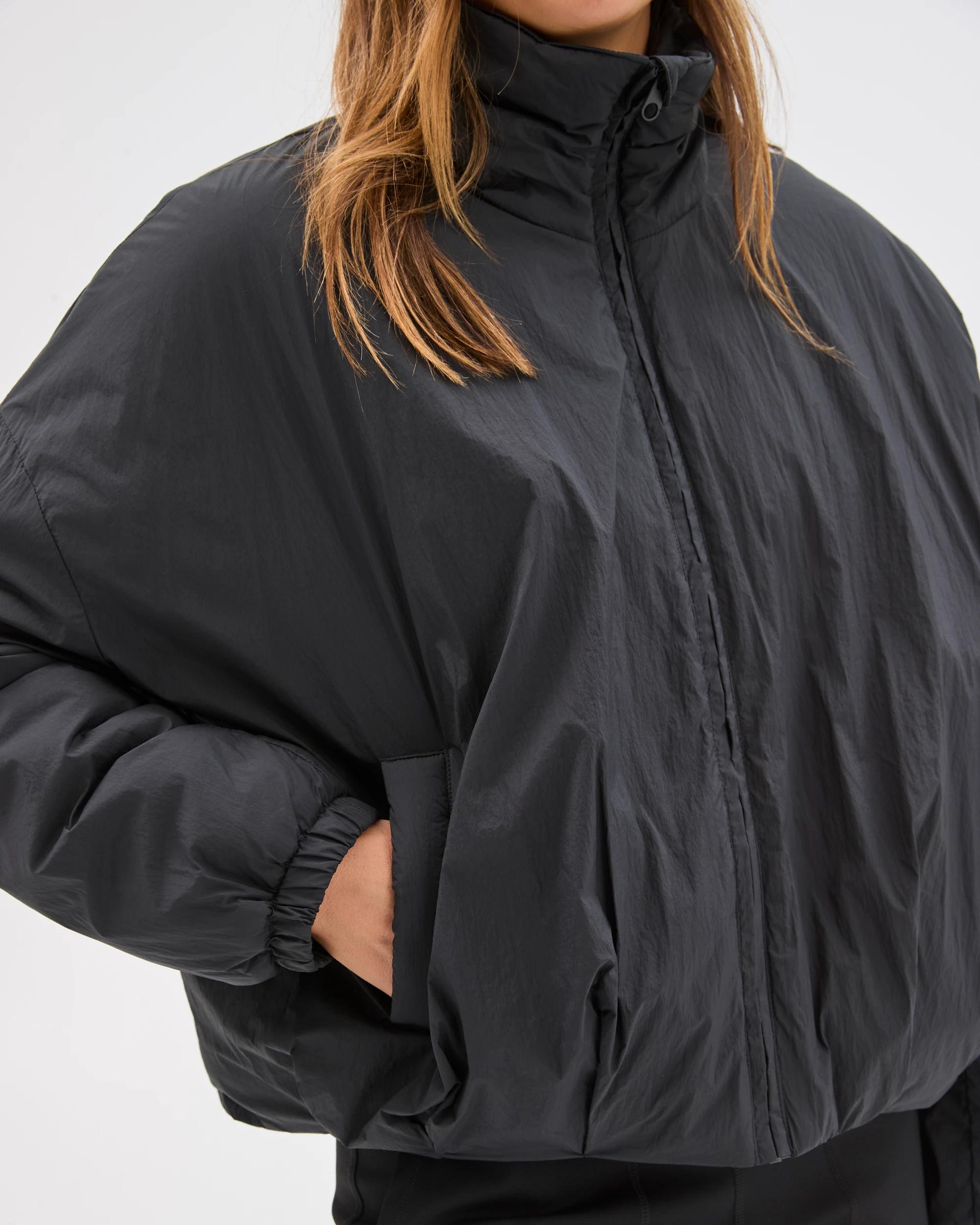 7 Target Active Active Insulated Padded Jacket BLACK, 7 of 7
