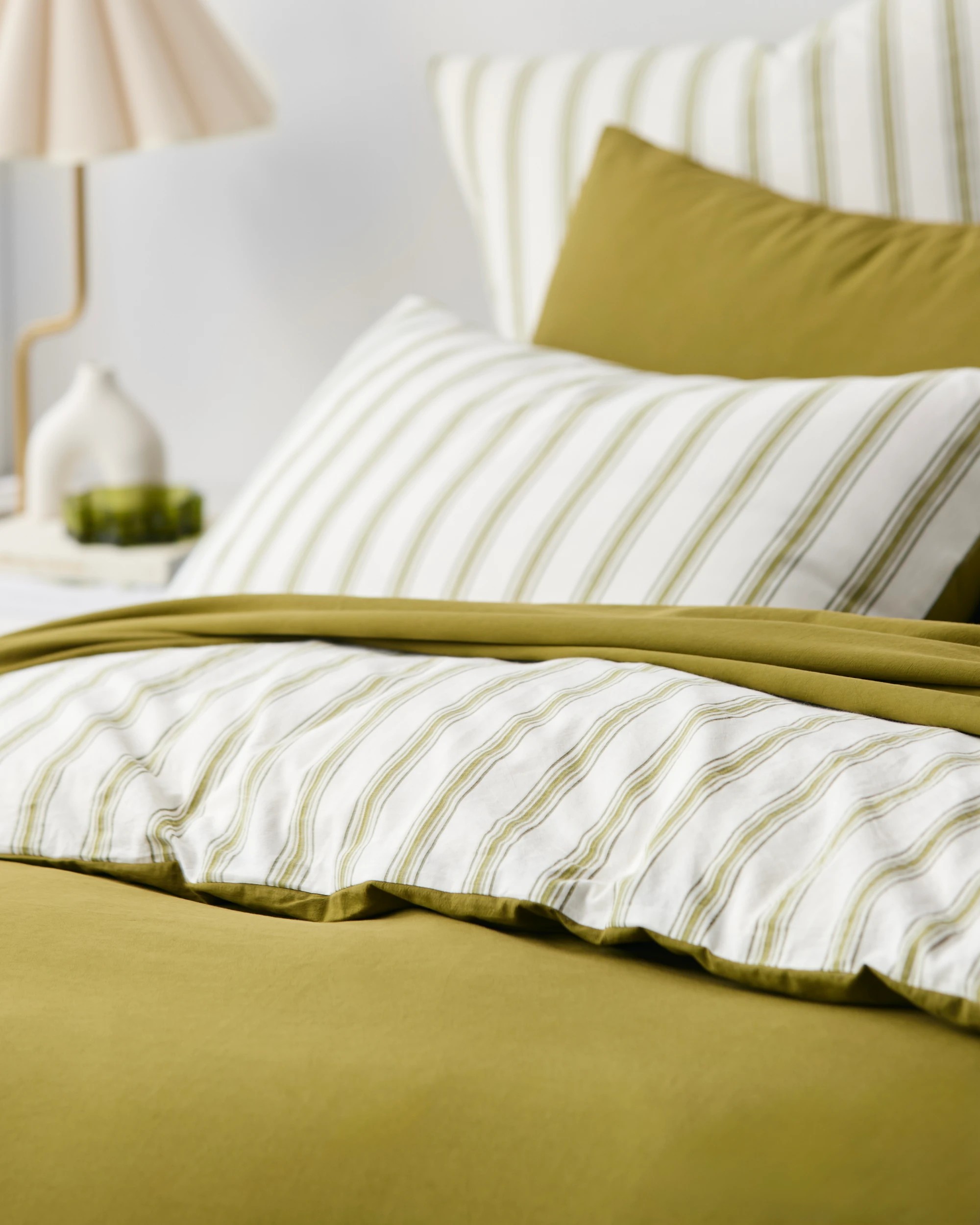 3 Arlo Cotton Stonewash Quilt Cover Set - Super King Bed - Green, 3 of 8