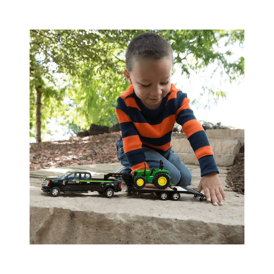 3 John Deere Ford F350 Pickup Truck Ute With Gooseneck Trailer And Tractor 3 Years Plus - Green, 3 of 3