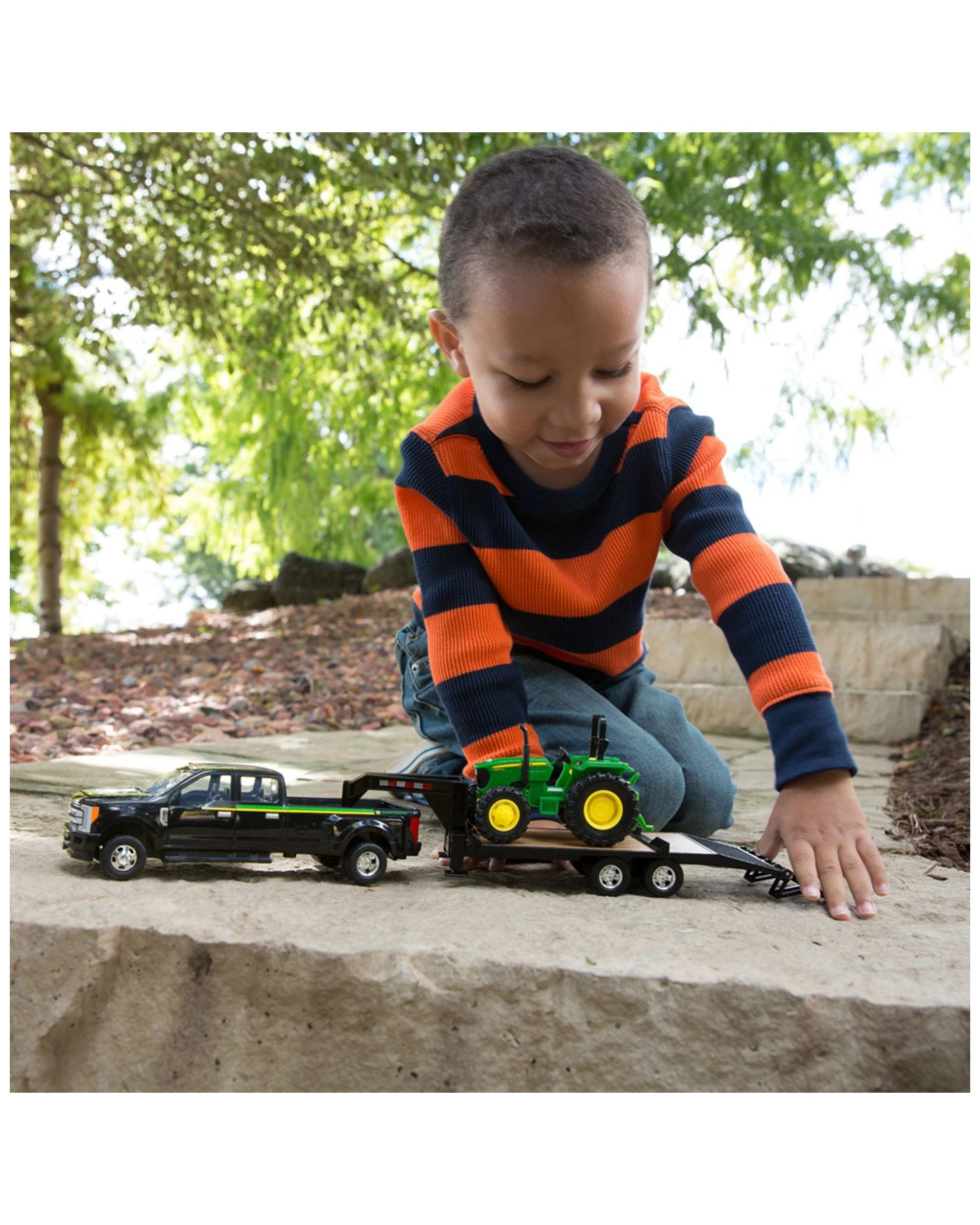 3 John Deere Ford F350 Pickup Truck Ute With Gooseneck Trailer And Tractor 3 Years Plus - Green, 3 of 3