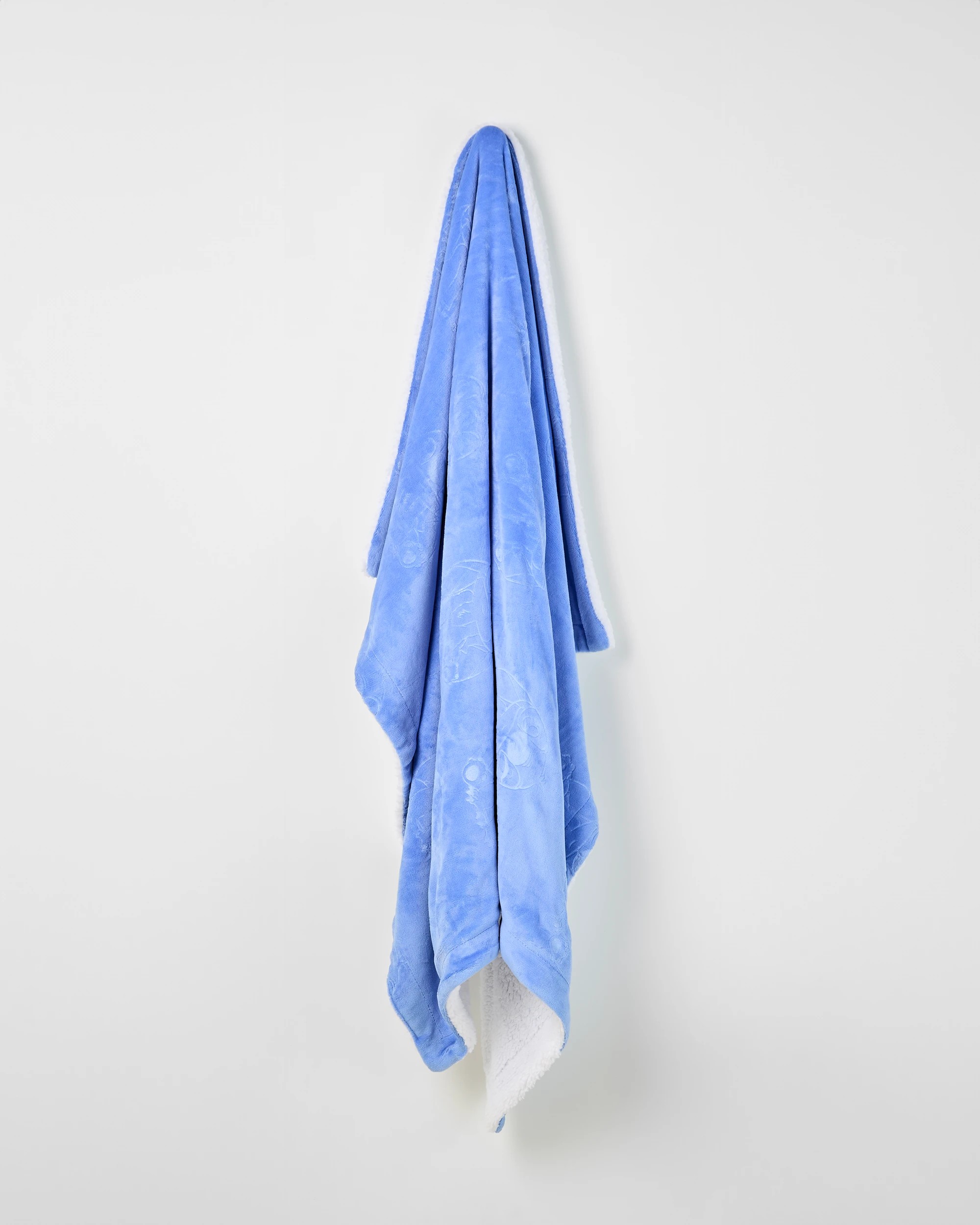 3 Disney Stitch Throw - Queen Bed - Blue, 3 of 4