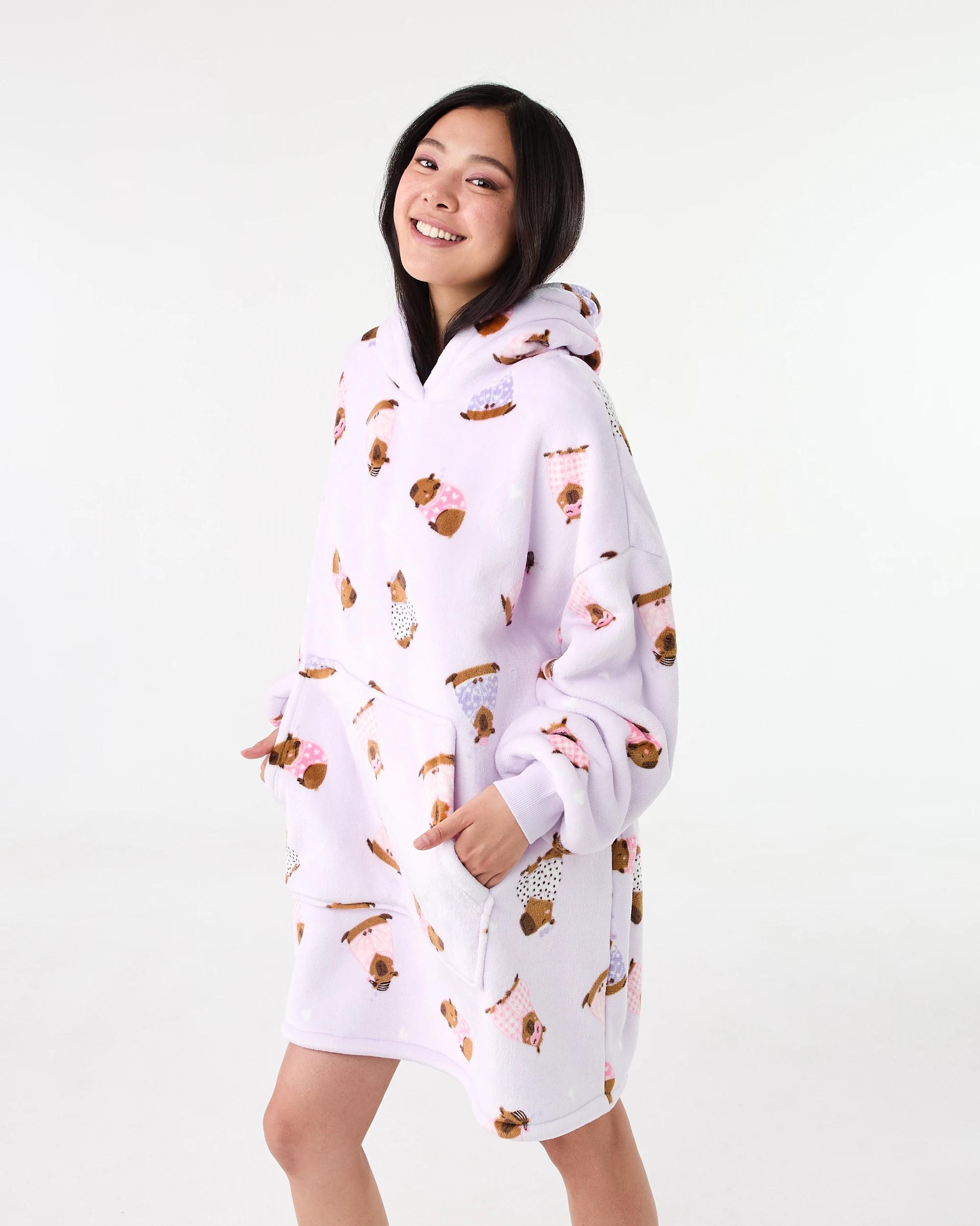 2 Pull Over Gown Capybara, 2 of 7