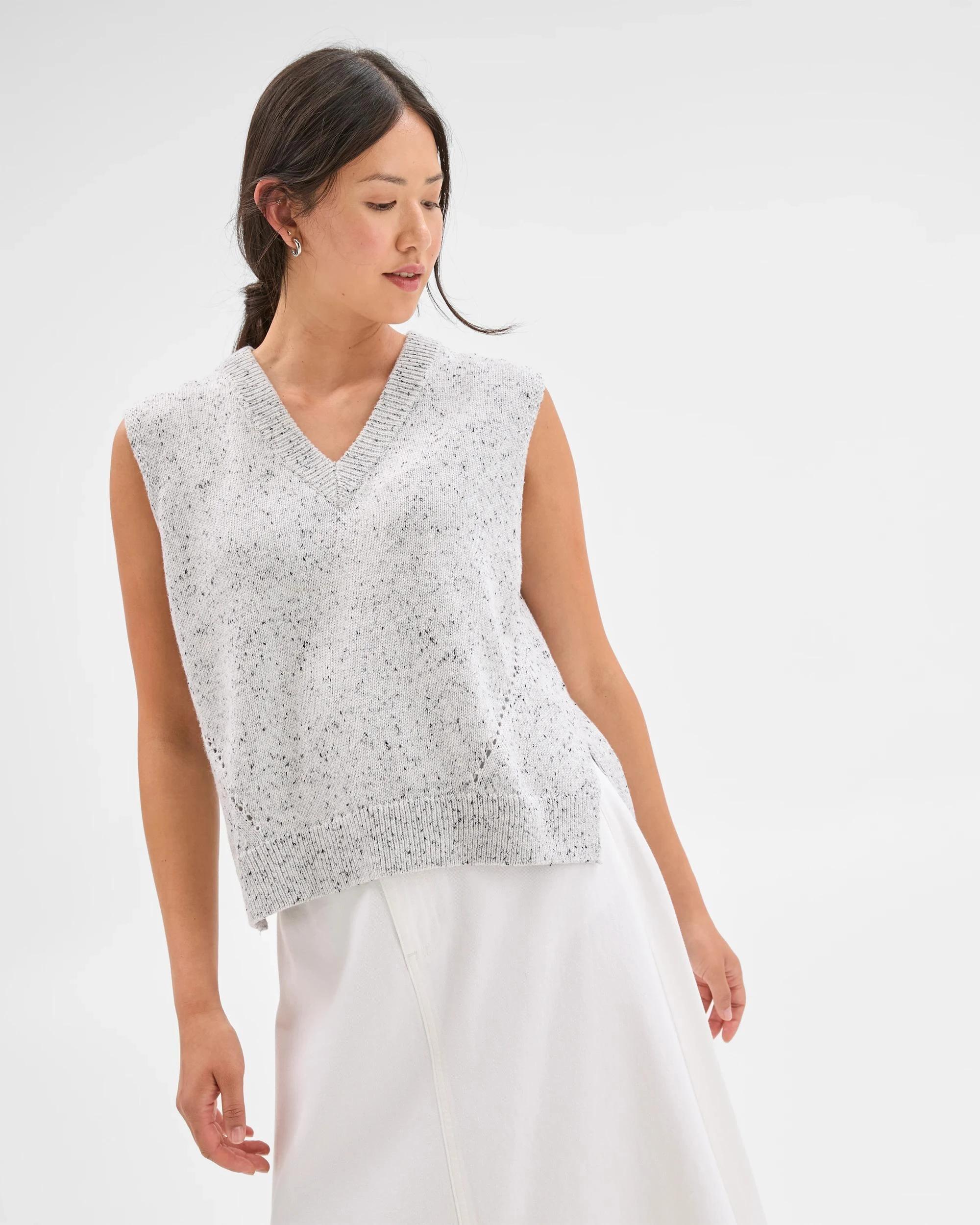 5 Target Woman Australian Cotton Blend V-Neck Vest LIGHT GREY NEP, 5 of 7