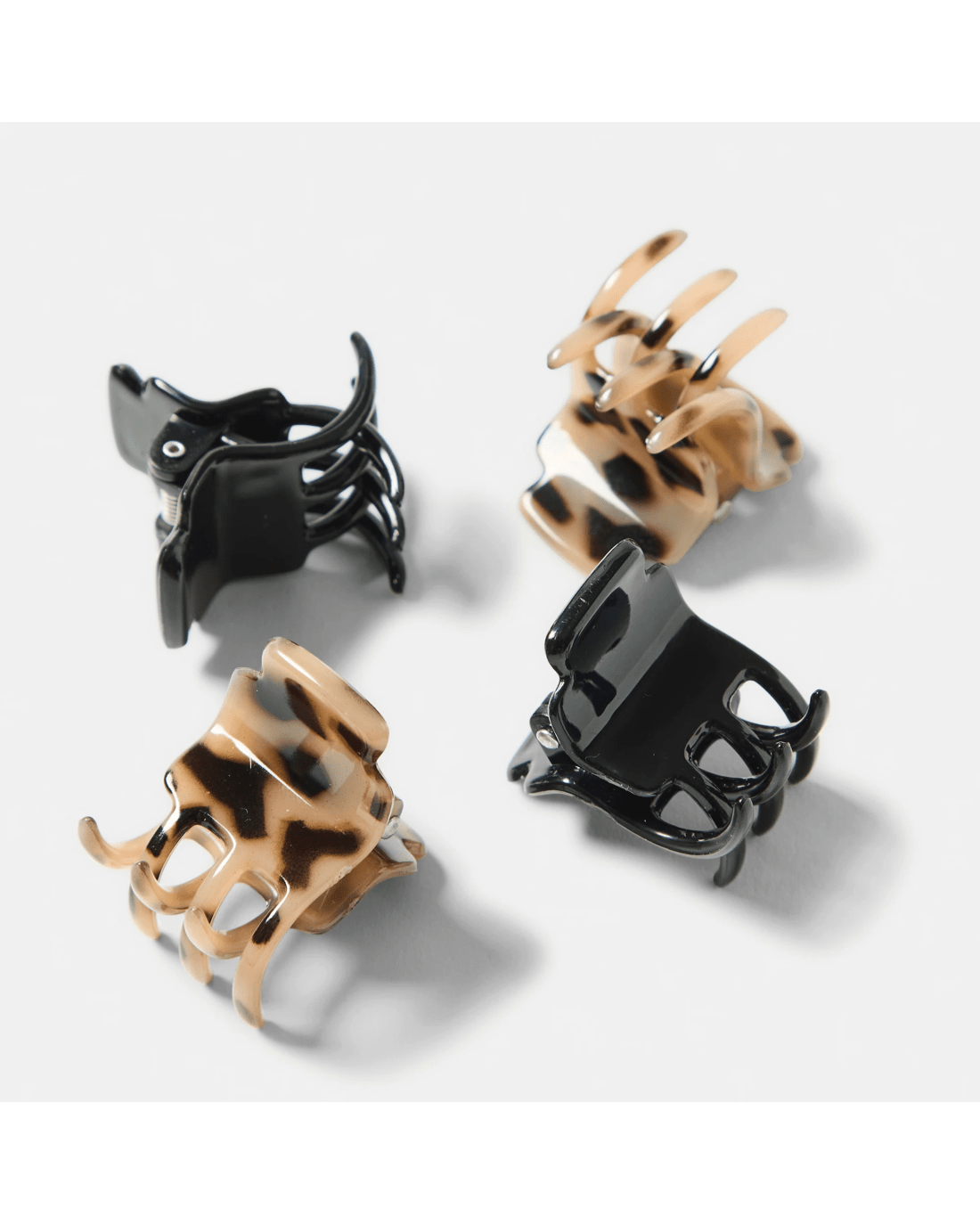 3 OXX Haircare 4 Pack Brown & Black Quarter Claw Clips, 3 of 4