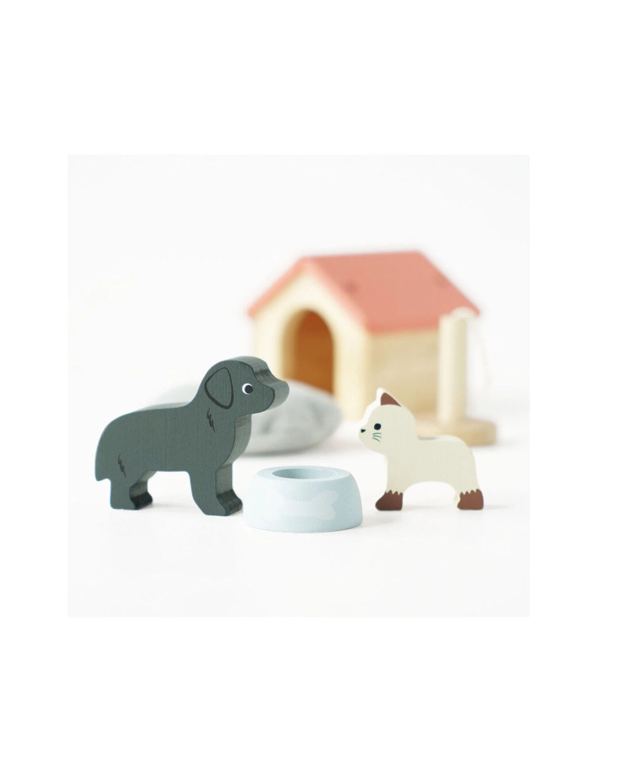 Le Toy Van Wooden Daisylane Pet Accessory Set Revamp - Multi - Kmart