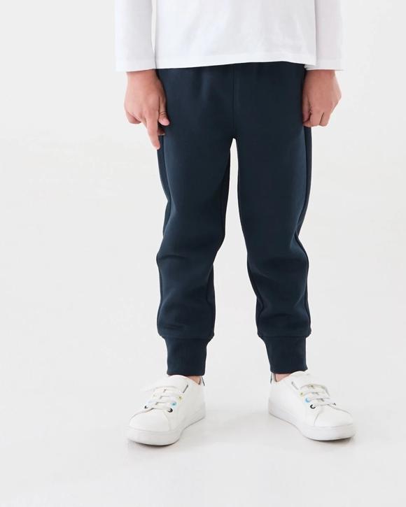 Trackpants