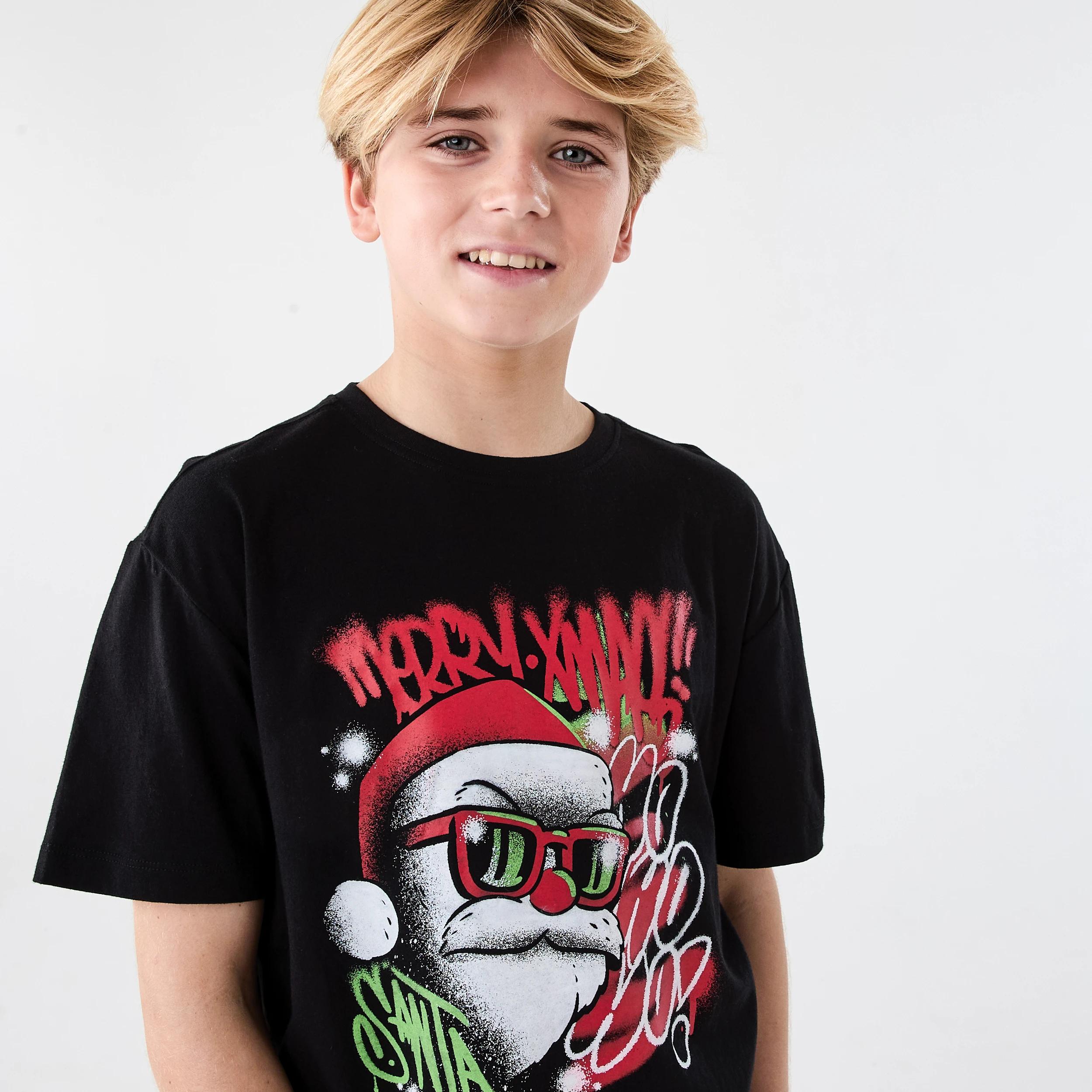 3 Christmas Short Sleeve Print T-shirt Blk Graffi, 3 of 6