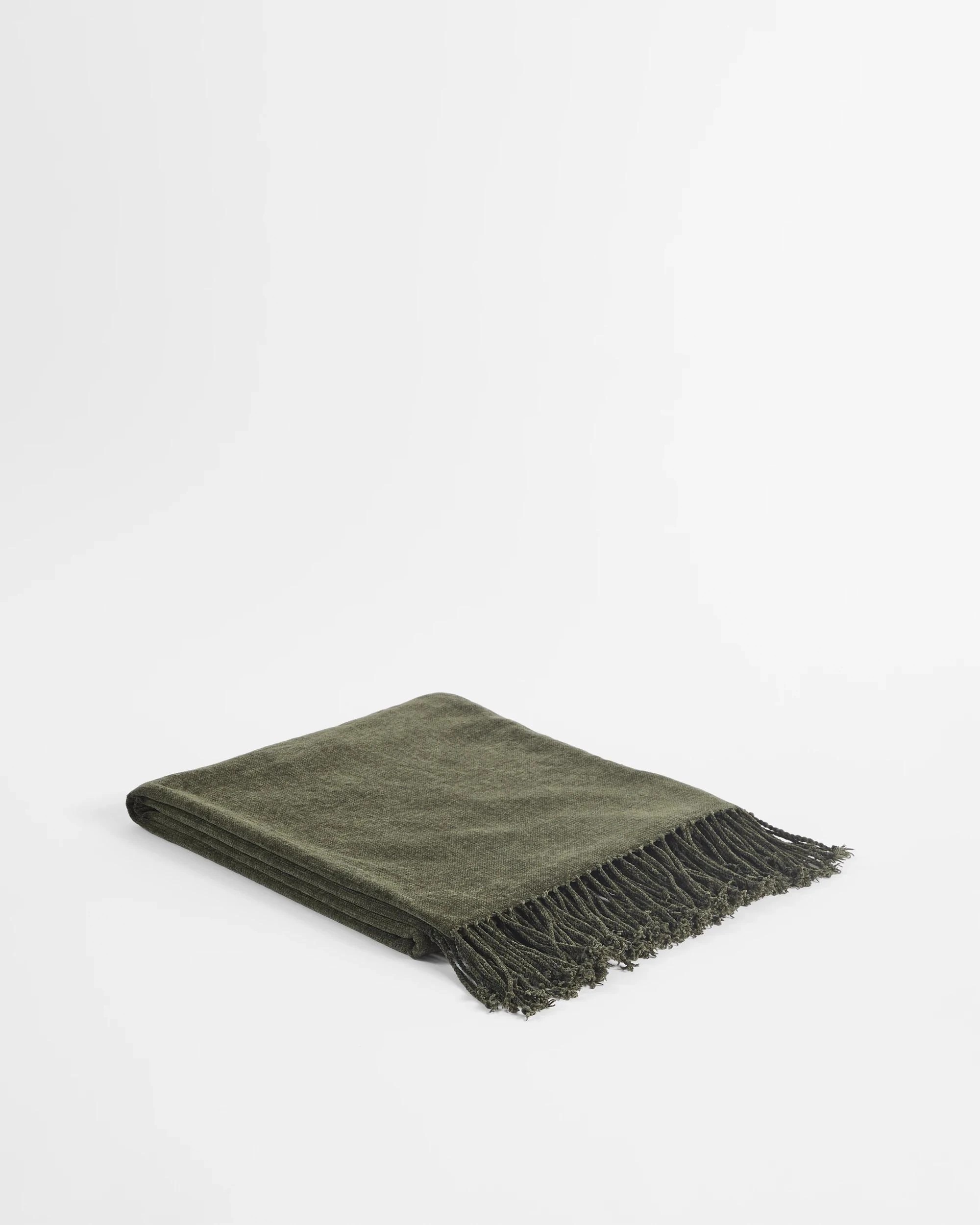 1 Target Issy Chenille Throw - Queen Bed - Green, 1 of 3
