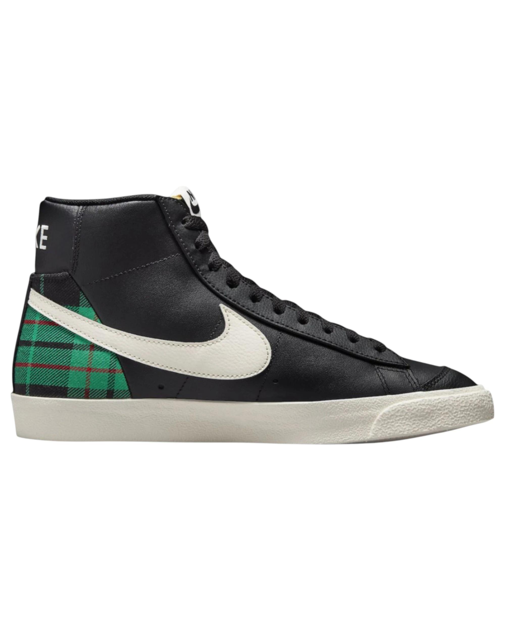 1 Nike Mens Blazer Mid 77 Black/ Green Athletic Shoes BLACK/GREEN, 1 of 6