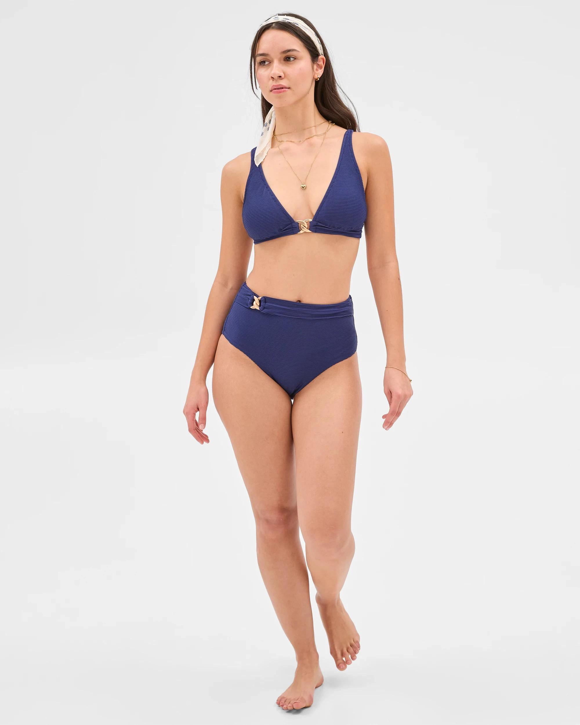 3 Target Resort Textured V-Neck Chain Link Bikini Top FRENCH NAVY, 3 of 5