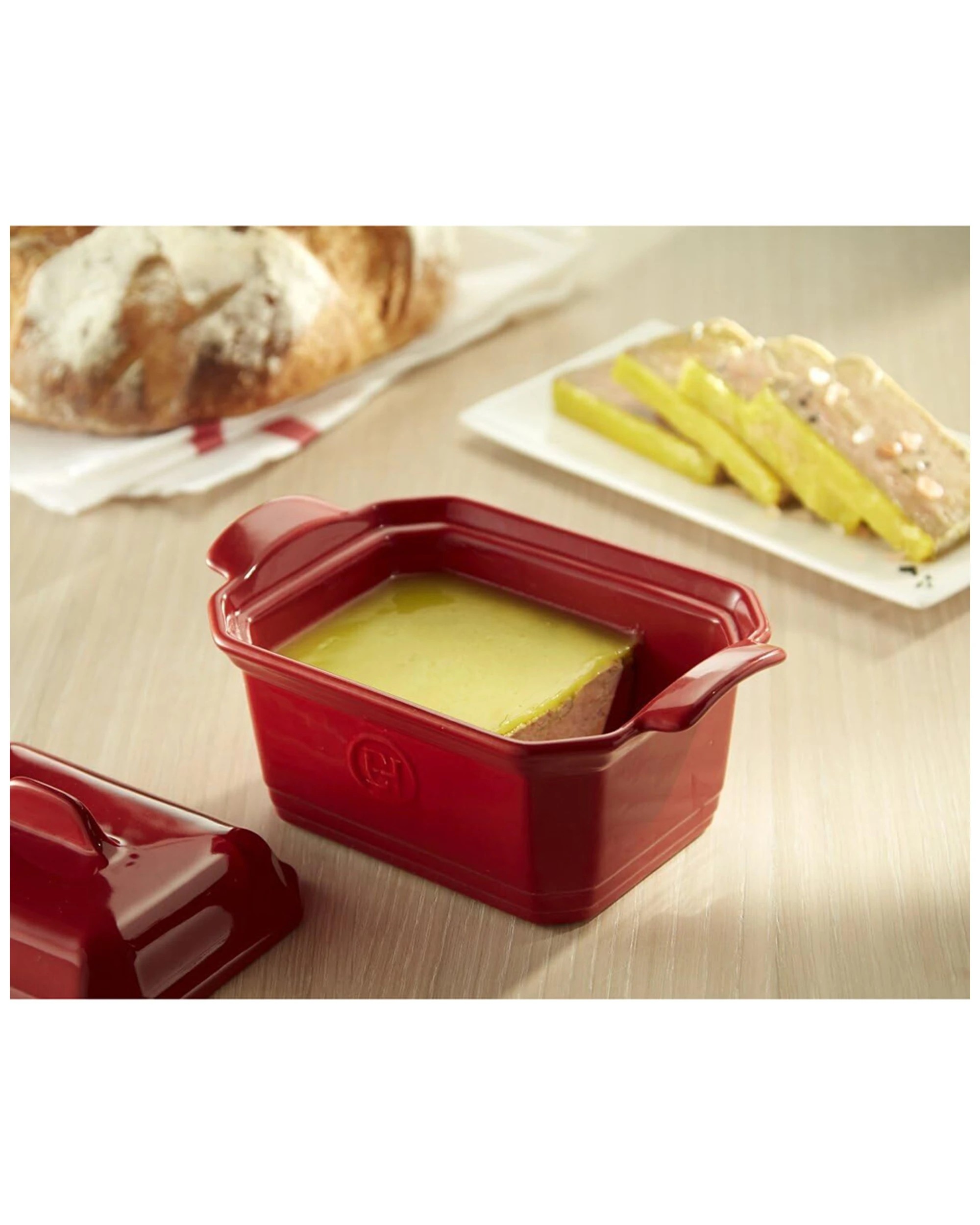 2 Emile Henry 19cm Ceramic Terrine & Press Flour Dish W/ Lid Oven Bake Burgundy
 - Burgundy, 2 of 3