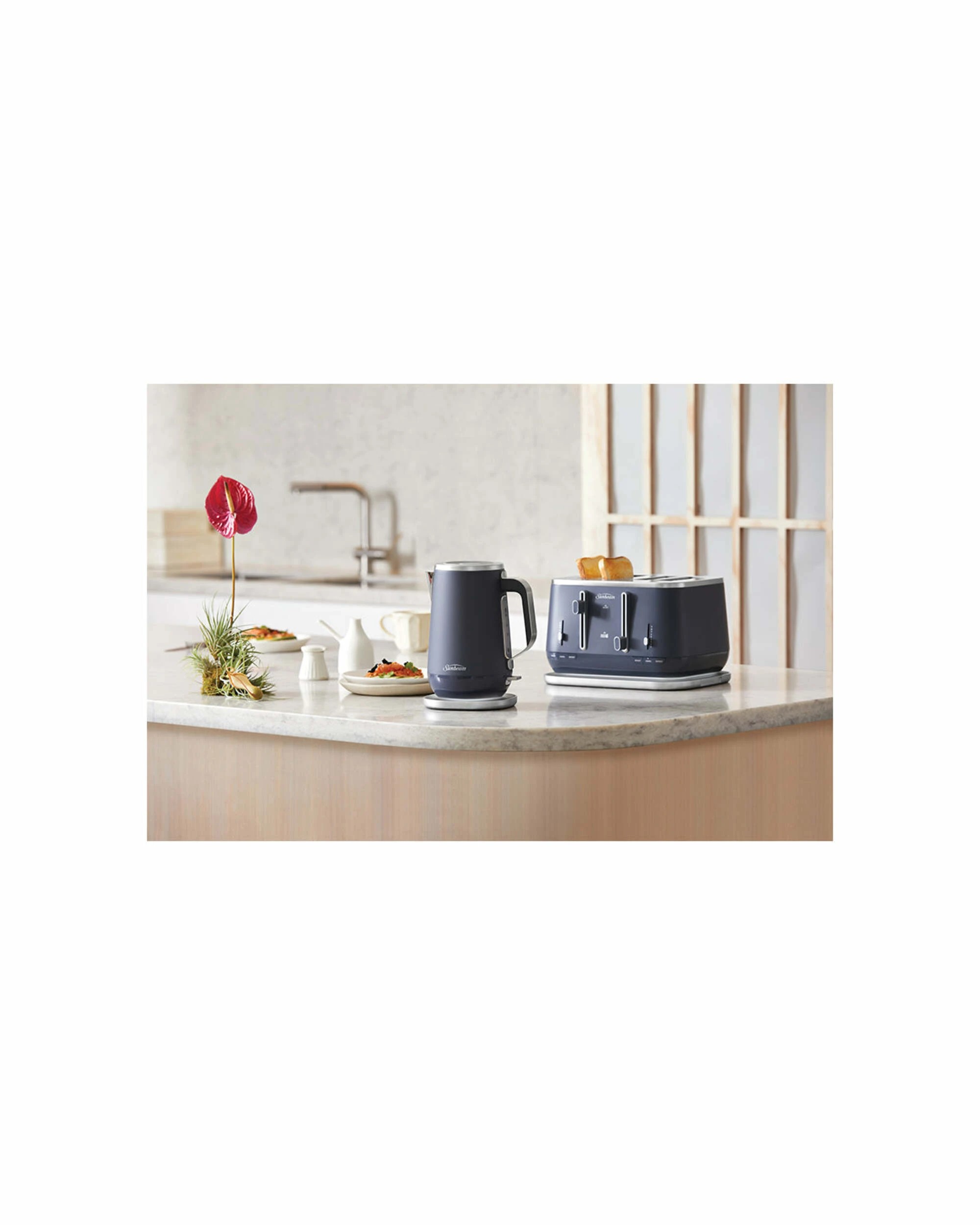 4 Sunbeam 1.7L Kyoto City Collection Jug Kettle - Navy Blue, 4 of 4