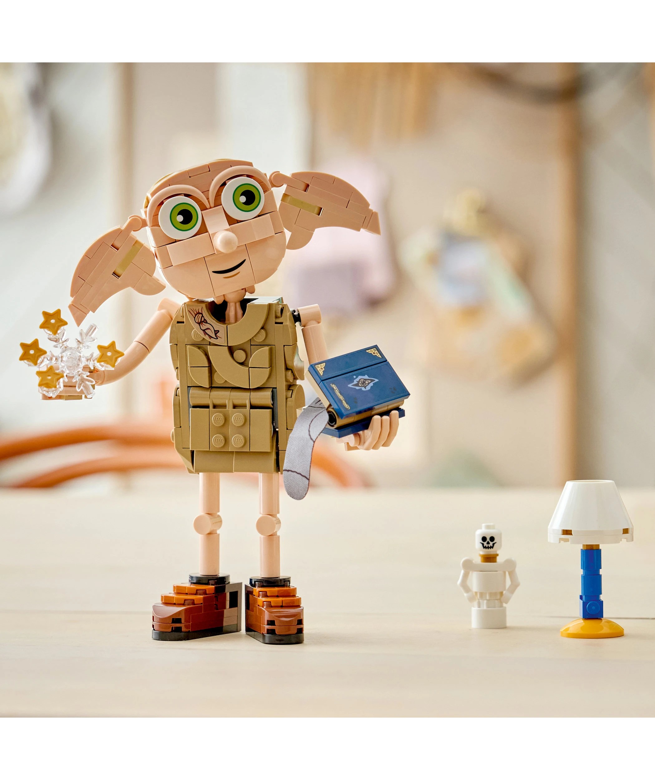 8 LEGO Harry Potter Dobby the Free Elf 76469, 8 of 9