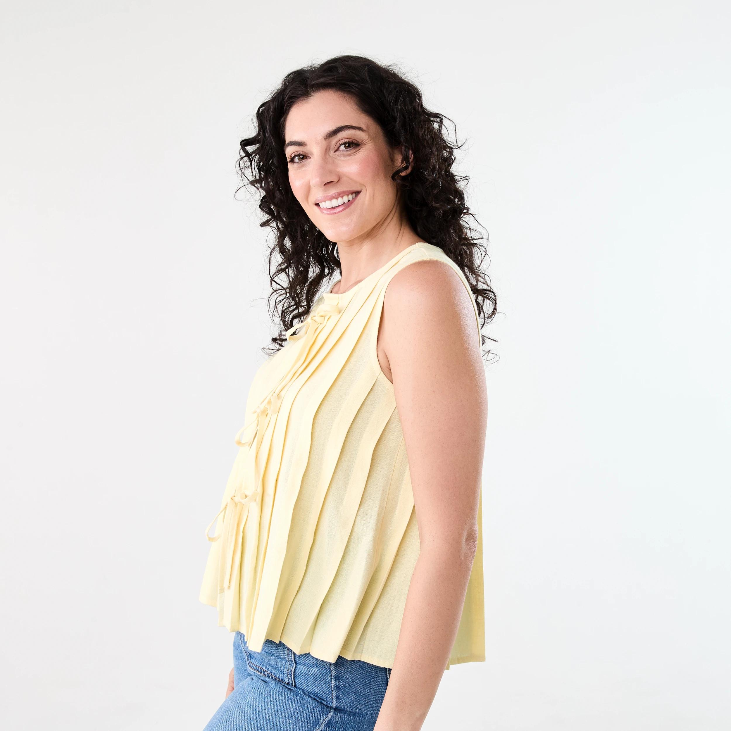 2 Sleeveless Pleated Tie Front Top Fln Yellow, 2 of 5