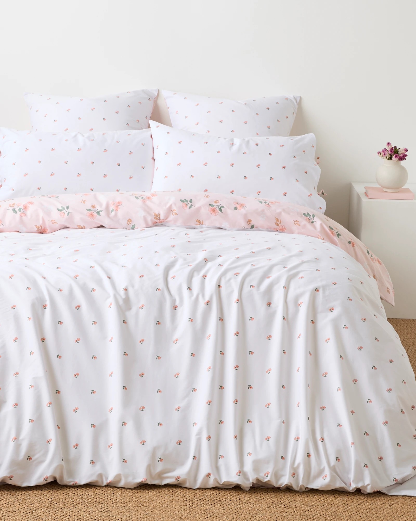 2 Target Camille Ditsy Floral Australian Cotton Quilt Cover Set
 - Super King Bed
 - Natural, 2 of 6