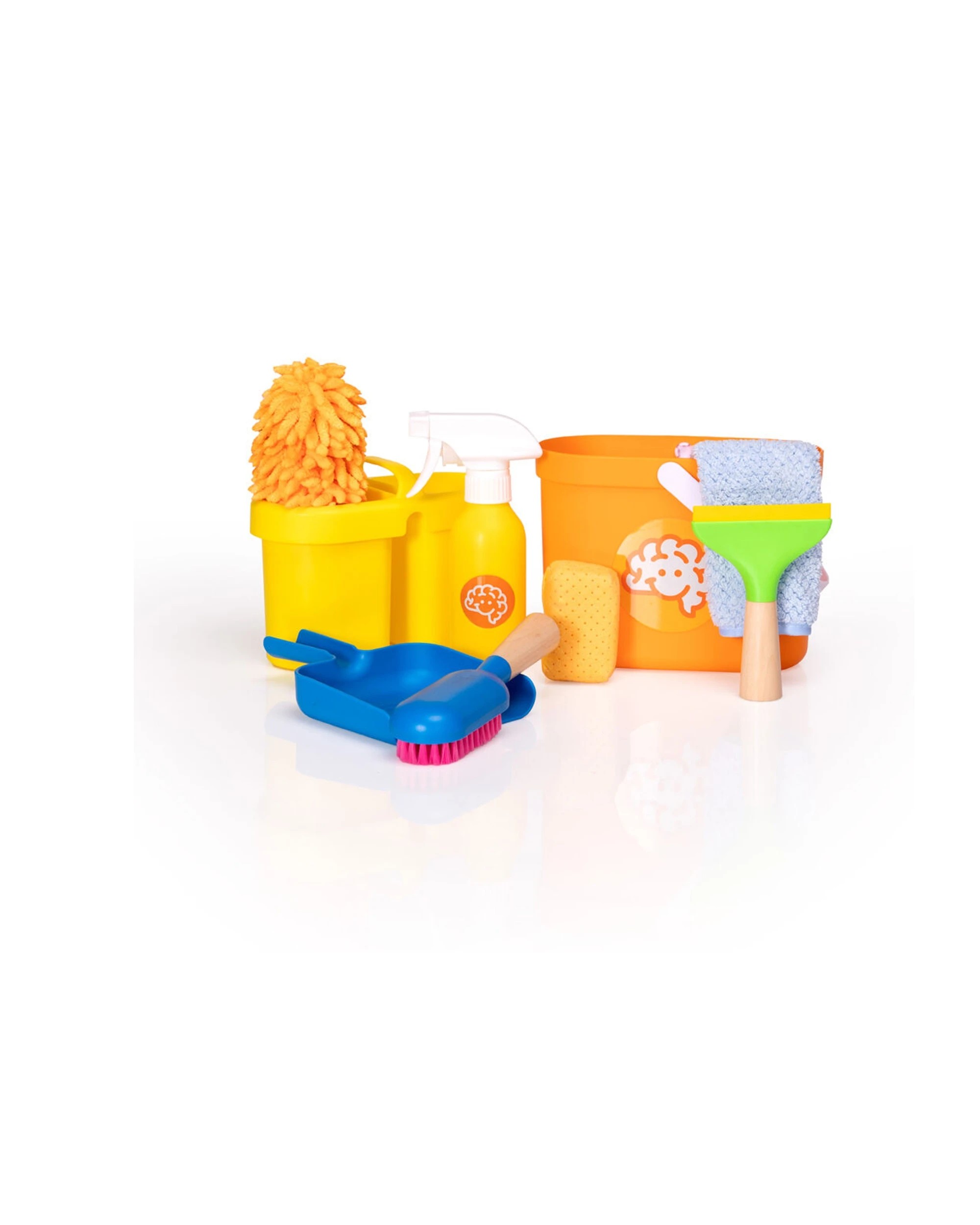 Fat Brain Toy Co. Pretendables Cleaning Kids Pretend Play Set Spray ...