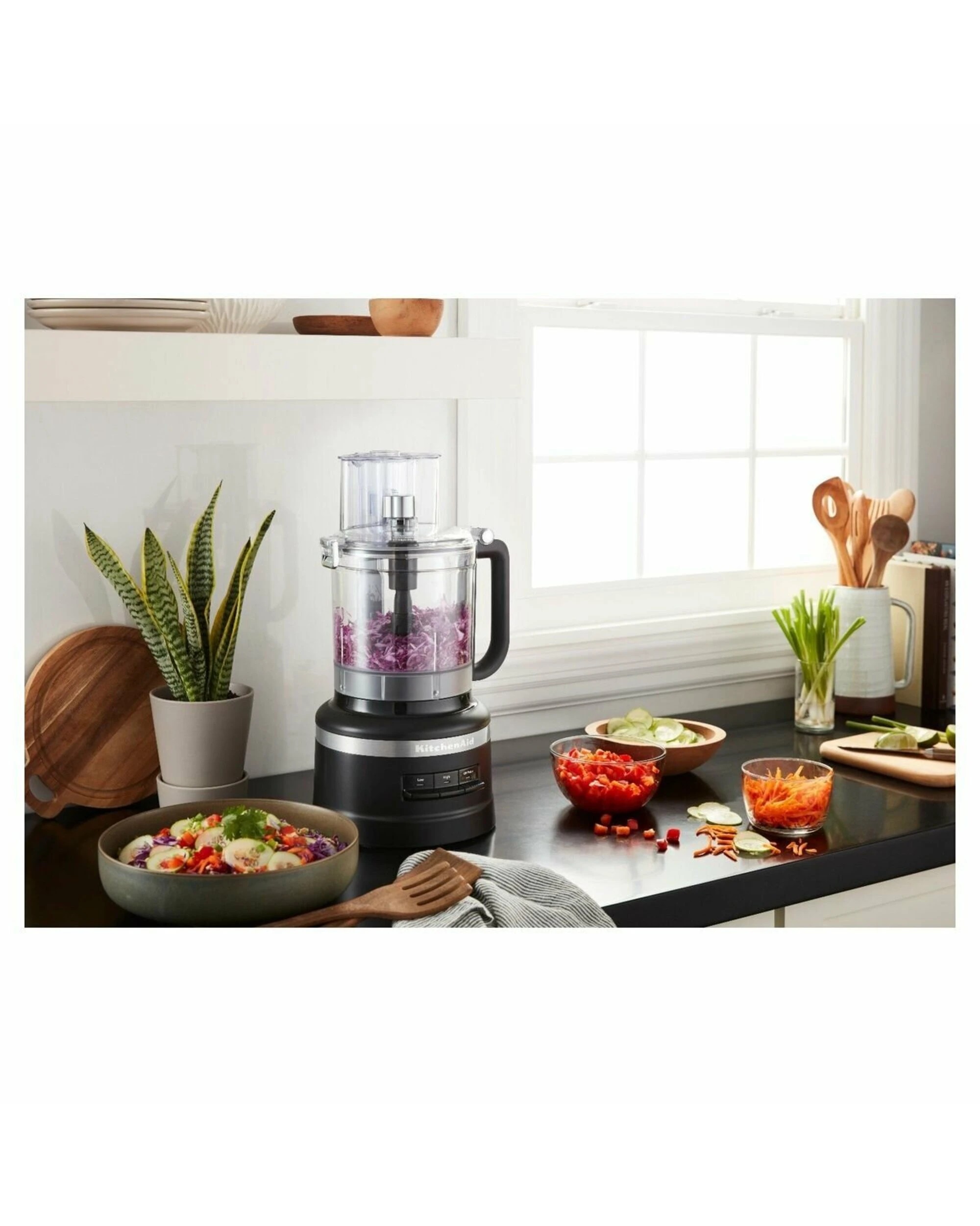 2 KitchenAid 13 Cup Food Processor Matte Black, 2 of 3