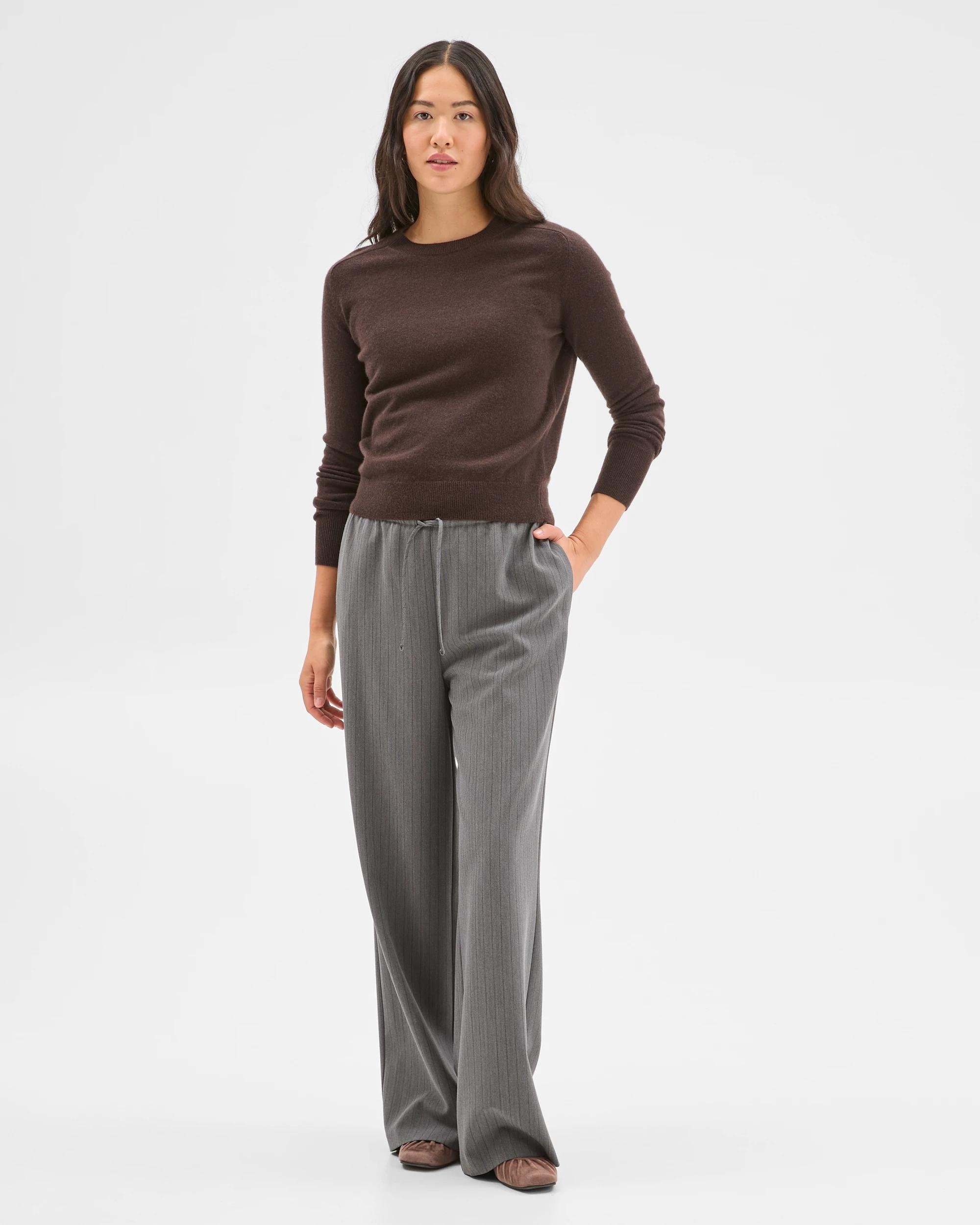 1 Preview Cashmere Crew Neck Jumper COFFEE BEAN MARLE, 1 of 7