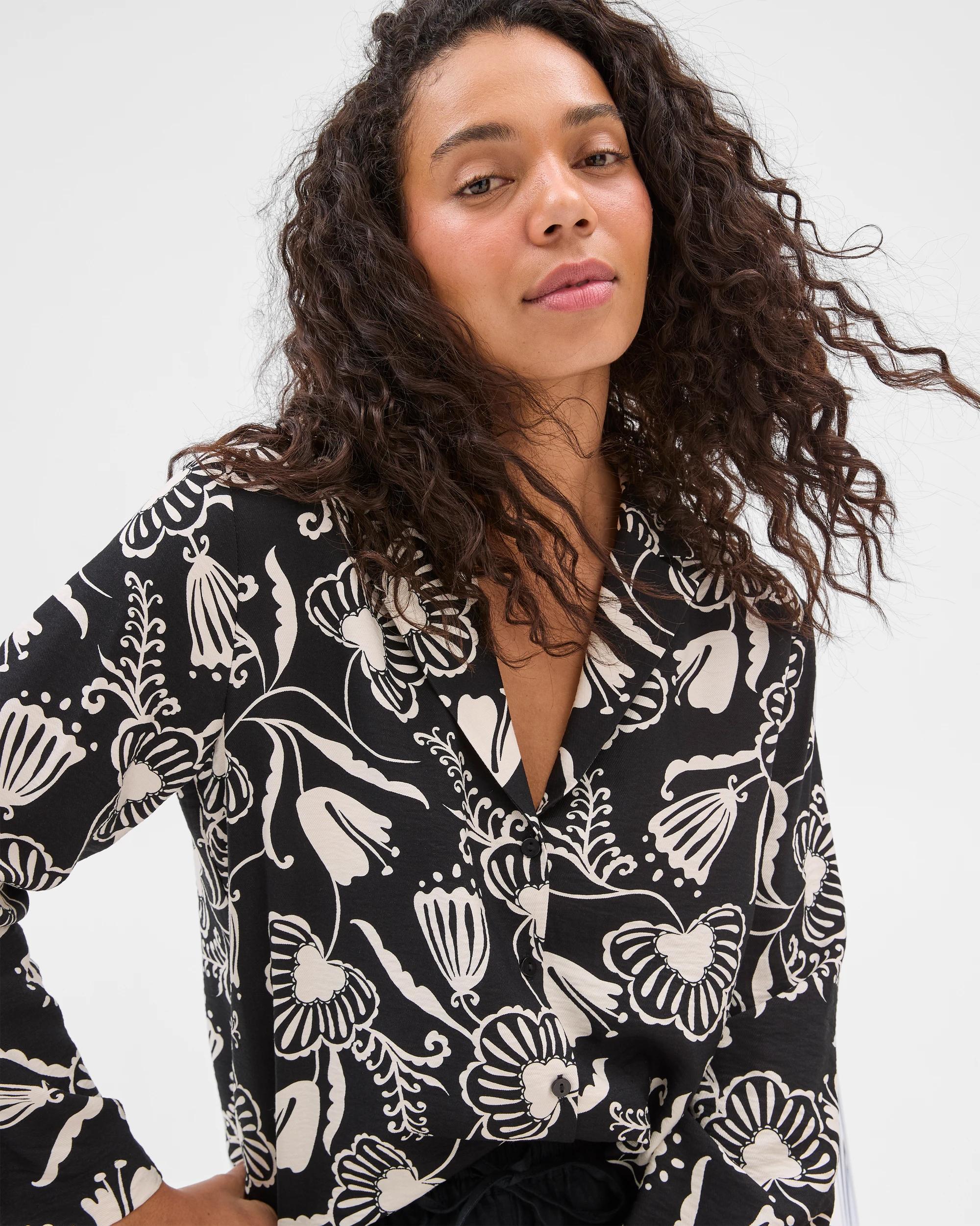 3 Target Long Sleeve Print Shirt FRANCINE FLORAL, 3 of 5