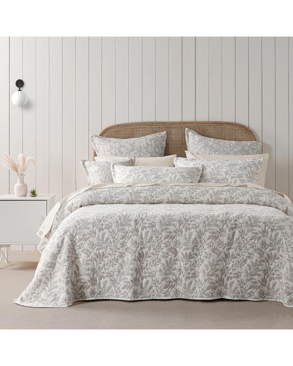 Bianca Amelia Polyester Cotton Bedspread Jacquard Design Queen Set - Beige