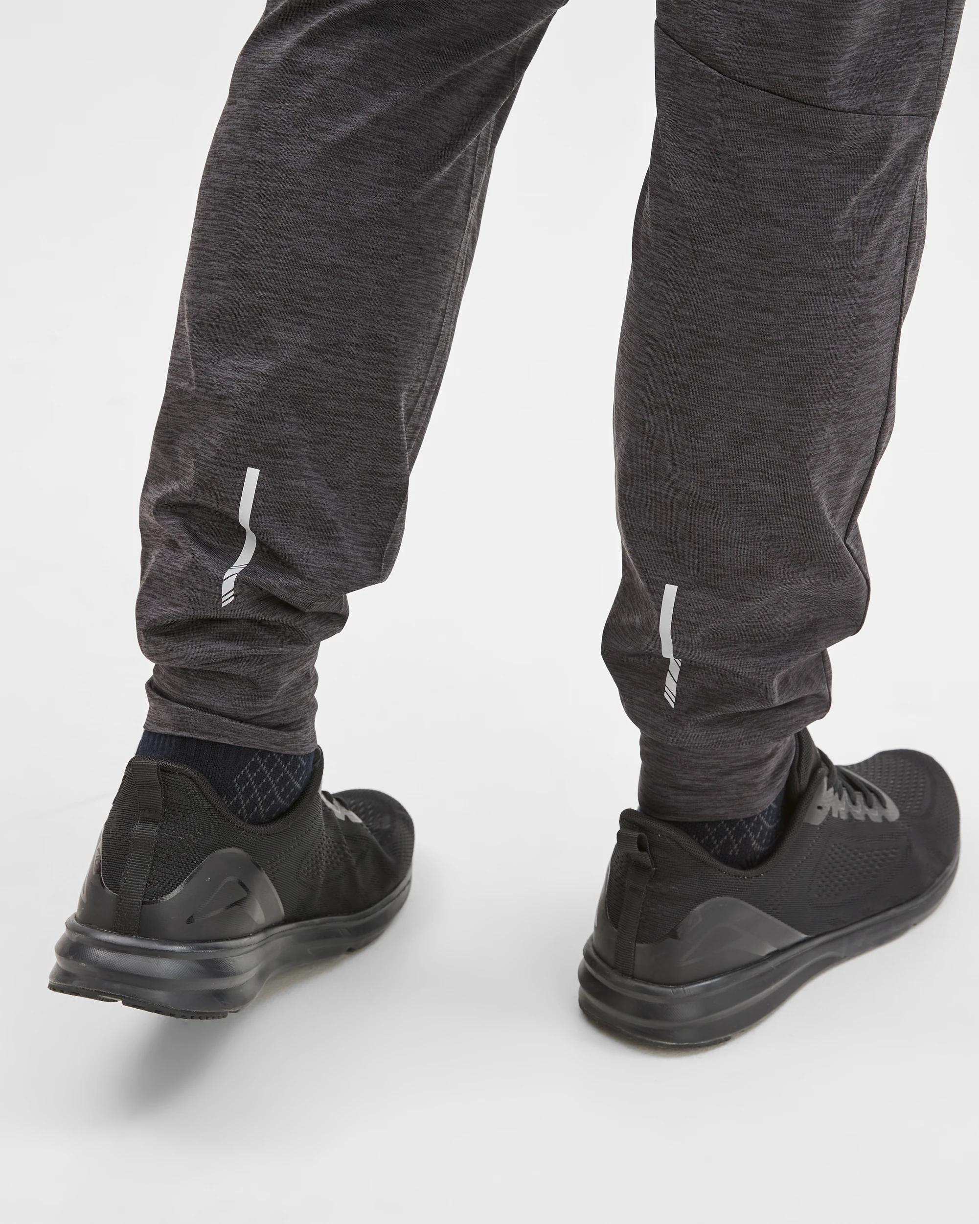 4 Target Active Panelled Trackpants BLACK, 4 of 5
