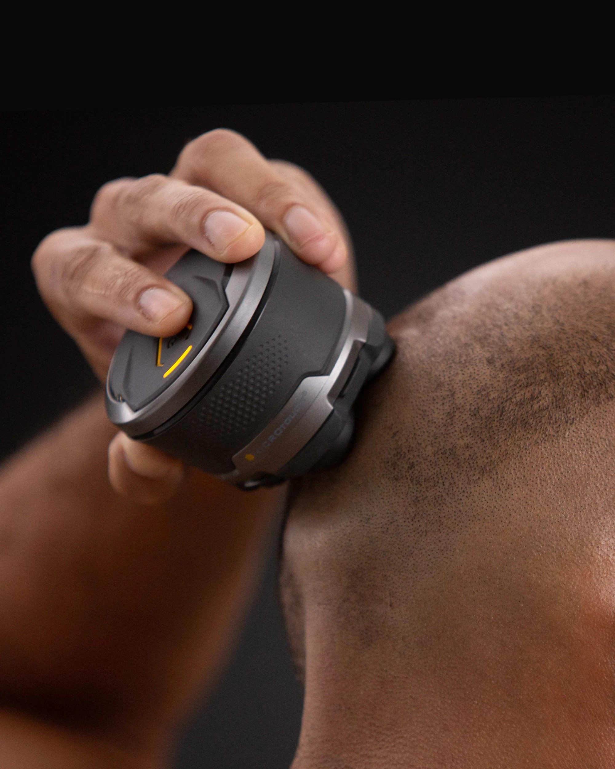 2 MicroTouch Titanium Head Shaver Adjusts To Every Contour & Curve of Your Head, 2 of 6