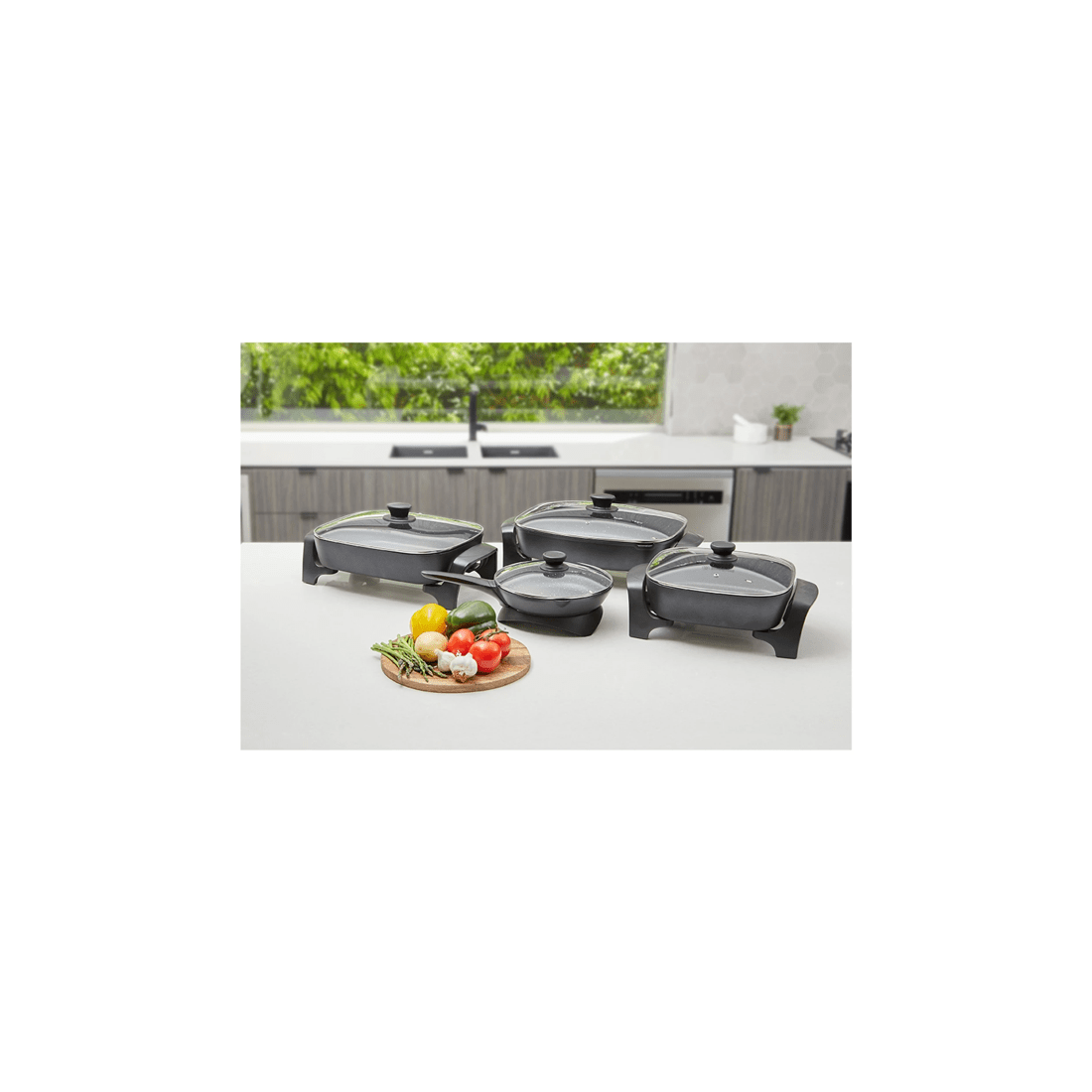 4 Westinghouse 38cm 2400w Non-stick Electric Skillet Fry Pan W/ Glass Lid Black
 - Black, 4 of 7