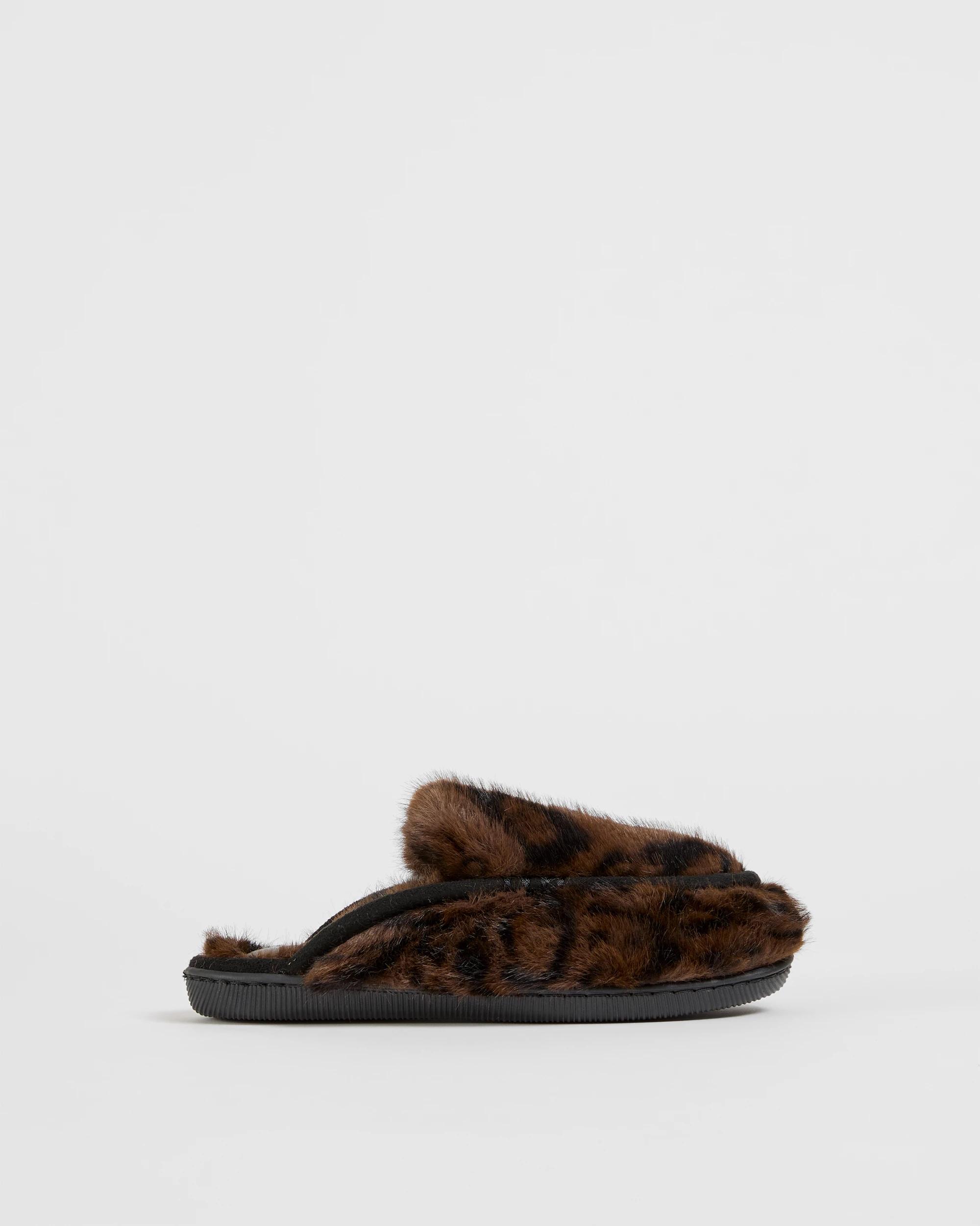 1 Target Woman Fluffy Mule Scuff Slipper - Zuri LEOPARD, 1 of 3