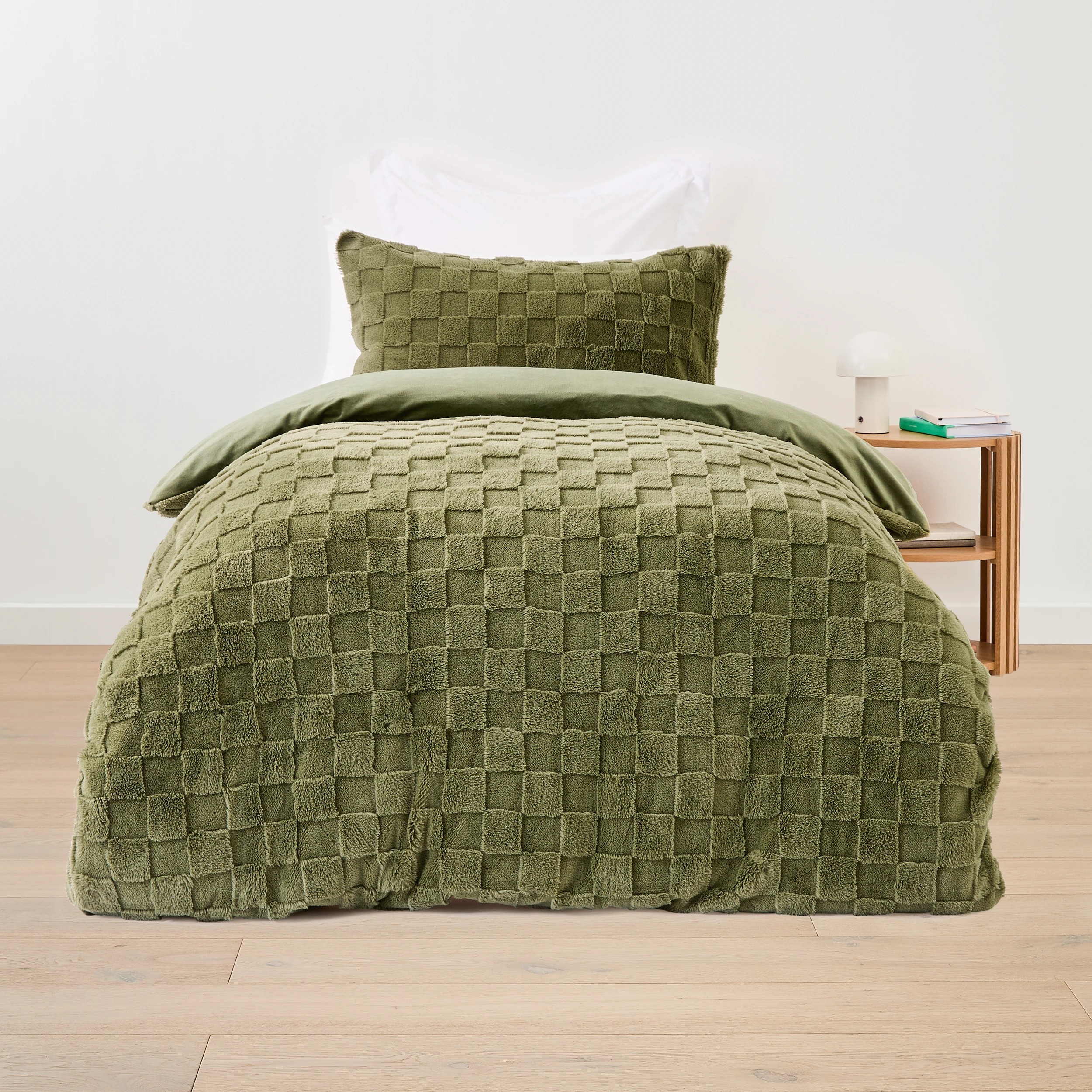 1 Check Quilt Cover Set - Single Bed, Green, 1 of 6