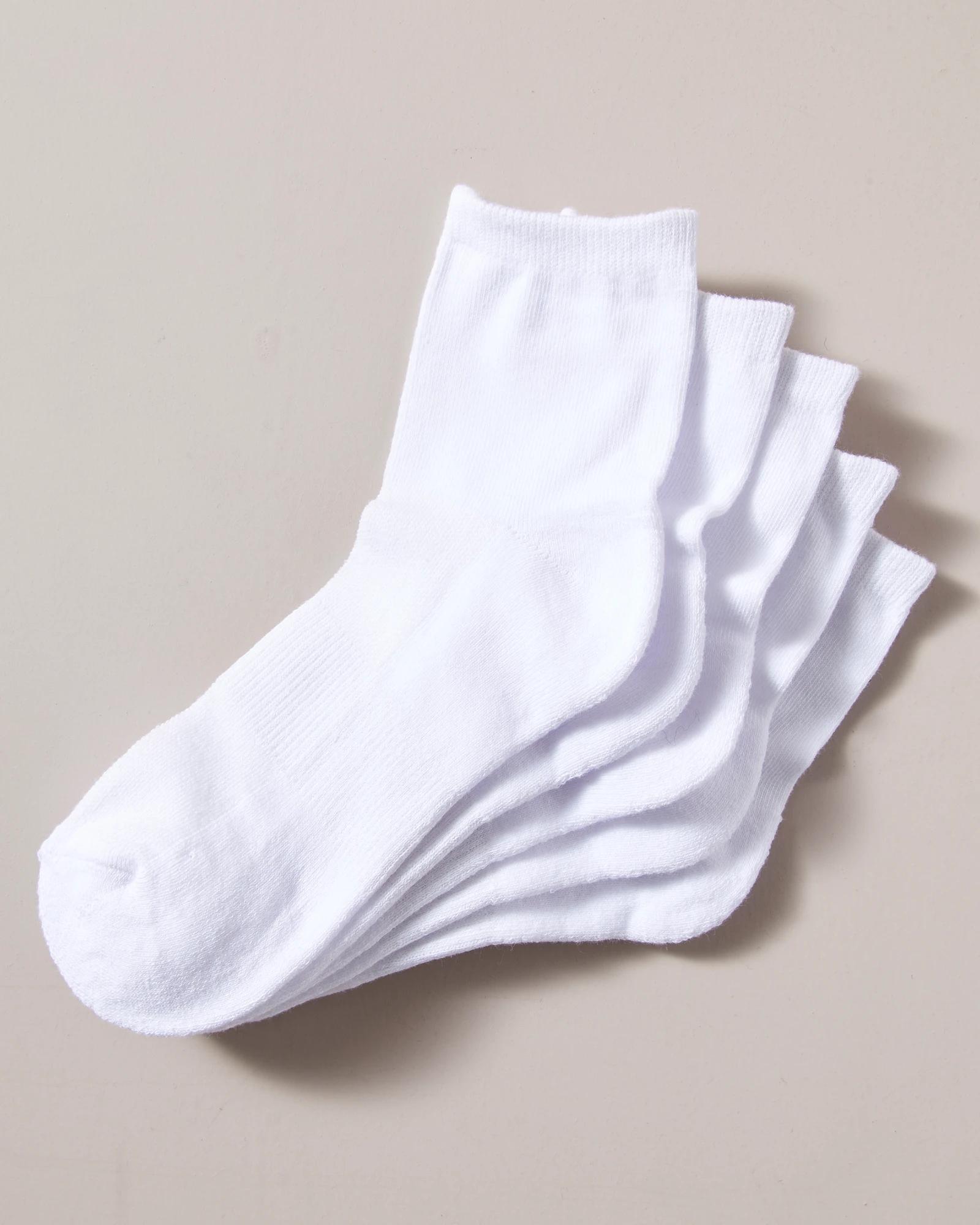 1 Underworks Active 5 Pack Quarter Crew Sports Socks WHITE, 1 of 1