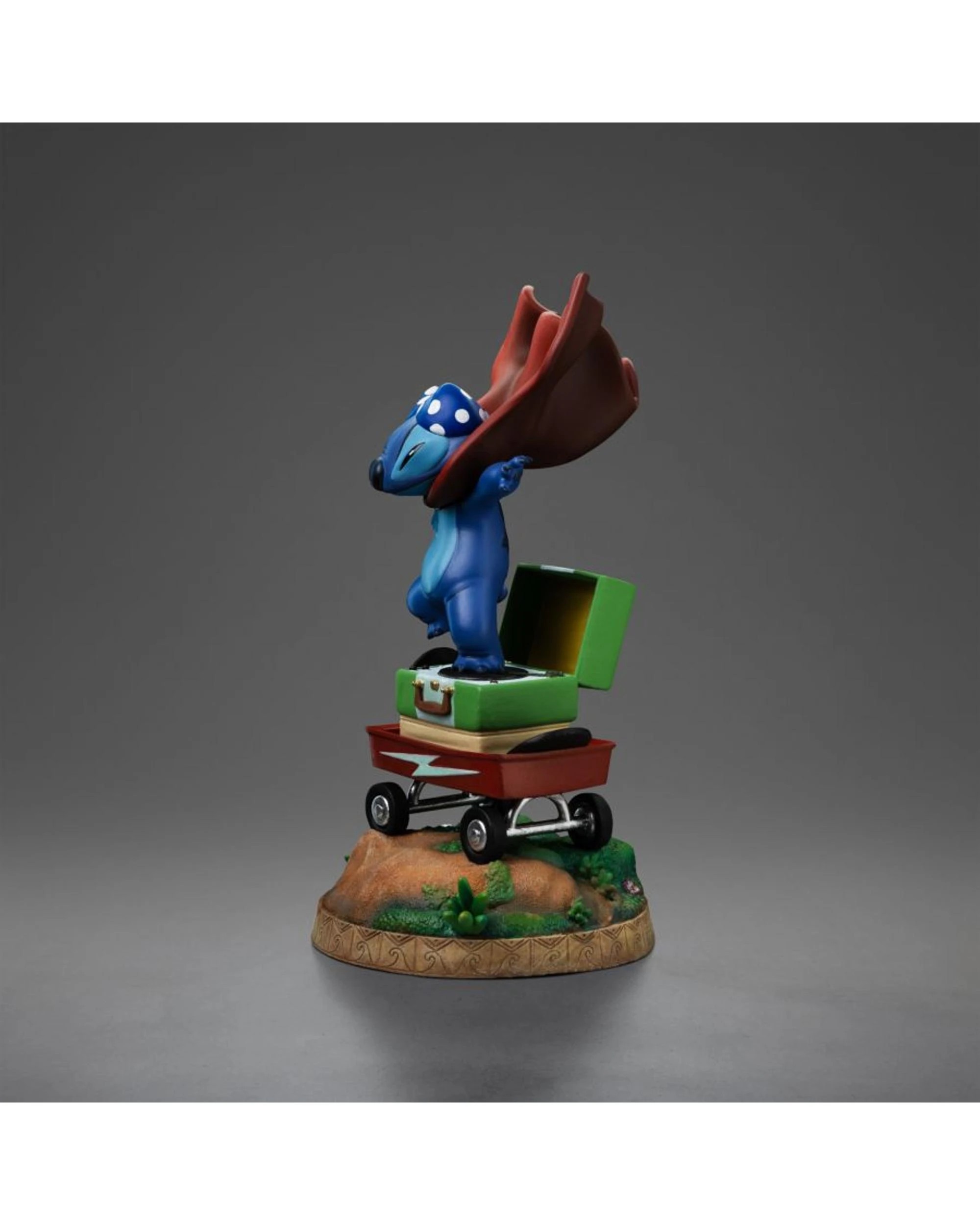 4 Lilo and Stitch: Stitch - Laundry -  1:10 Scale Statue, 4 of 7