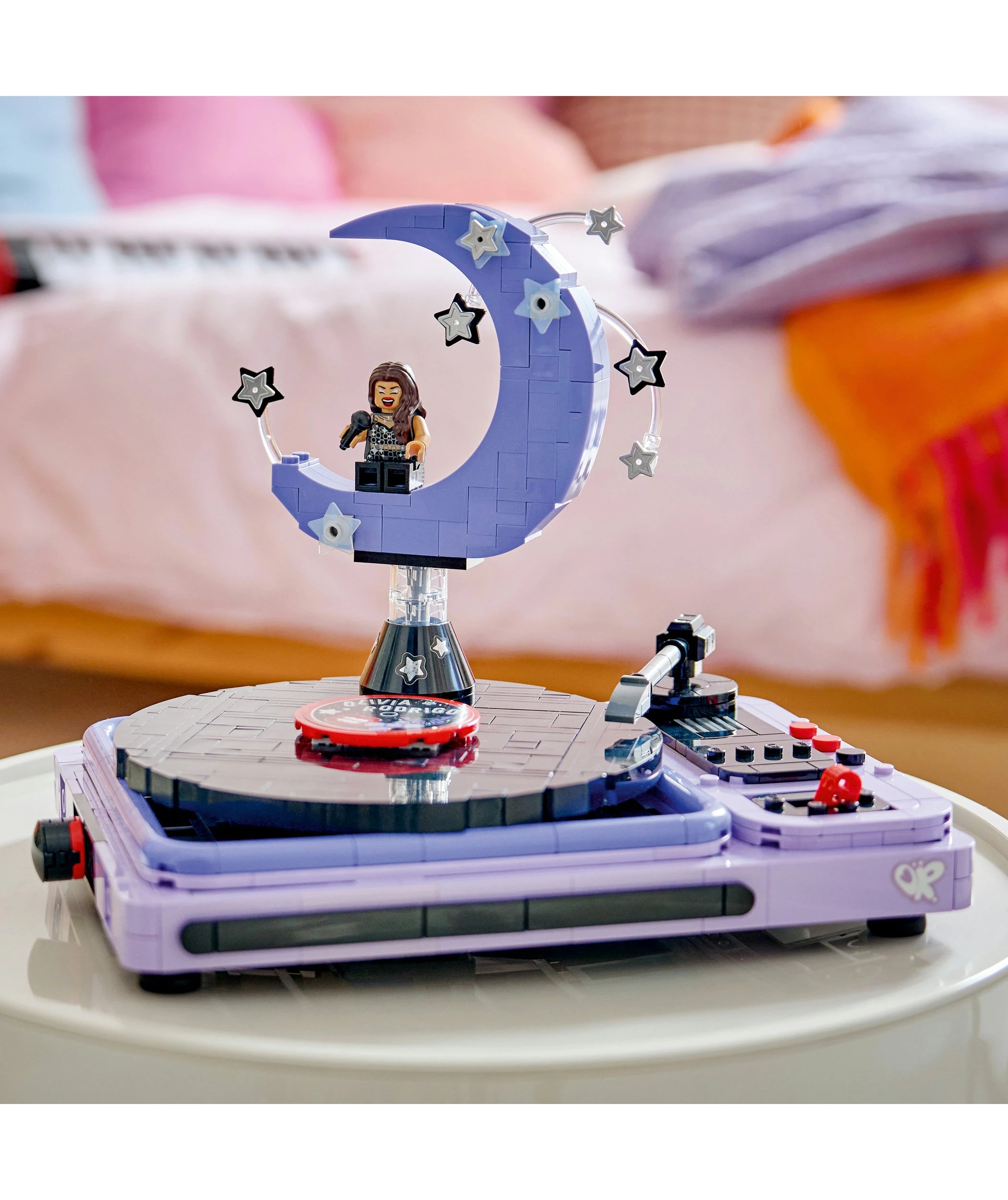 9 LEGO Editions Music Olivia Rodrigo's Concert Moon 43029, 9 of 10