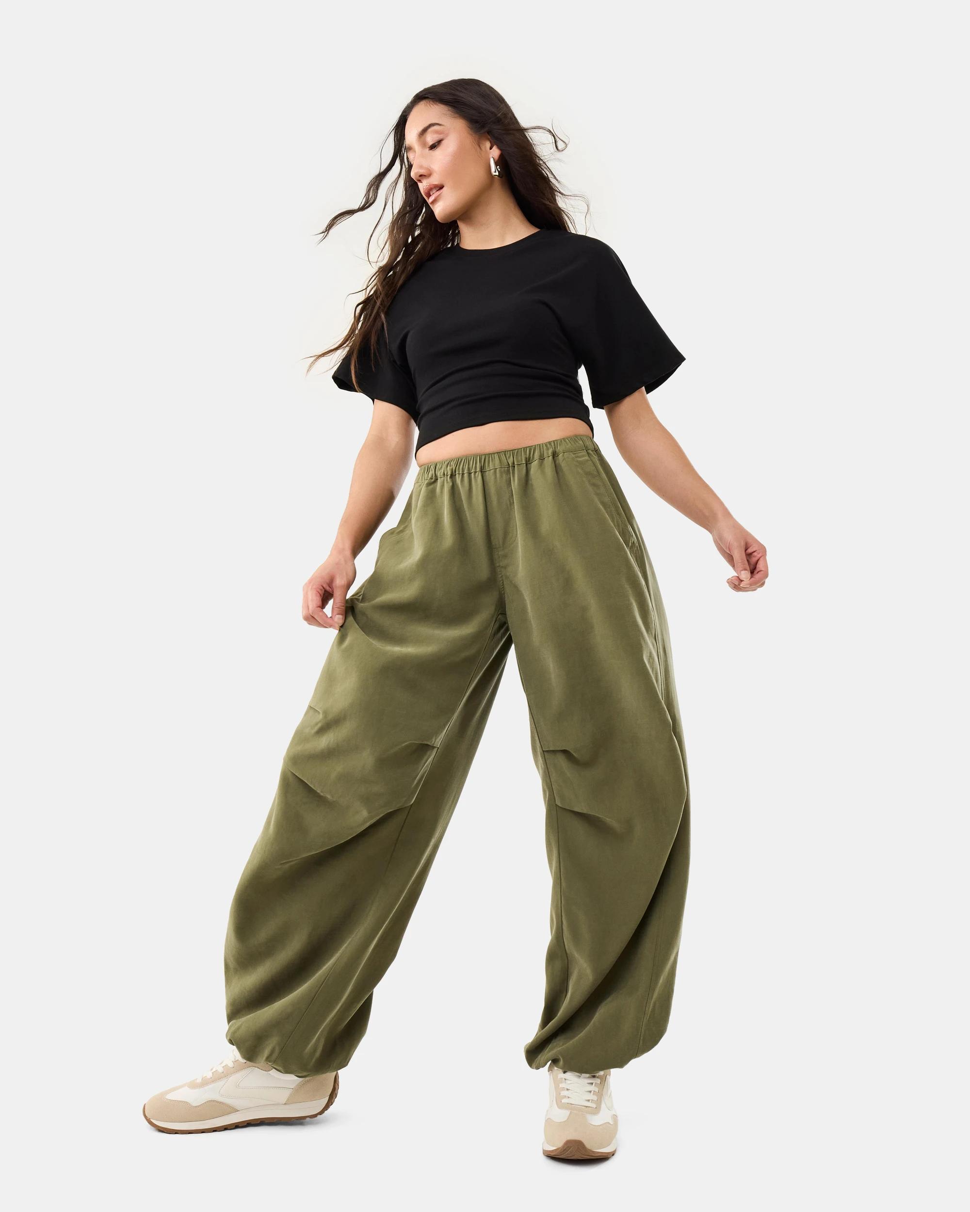 4 Baggy Utility Pants Deep Olive, 4 of 10